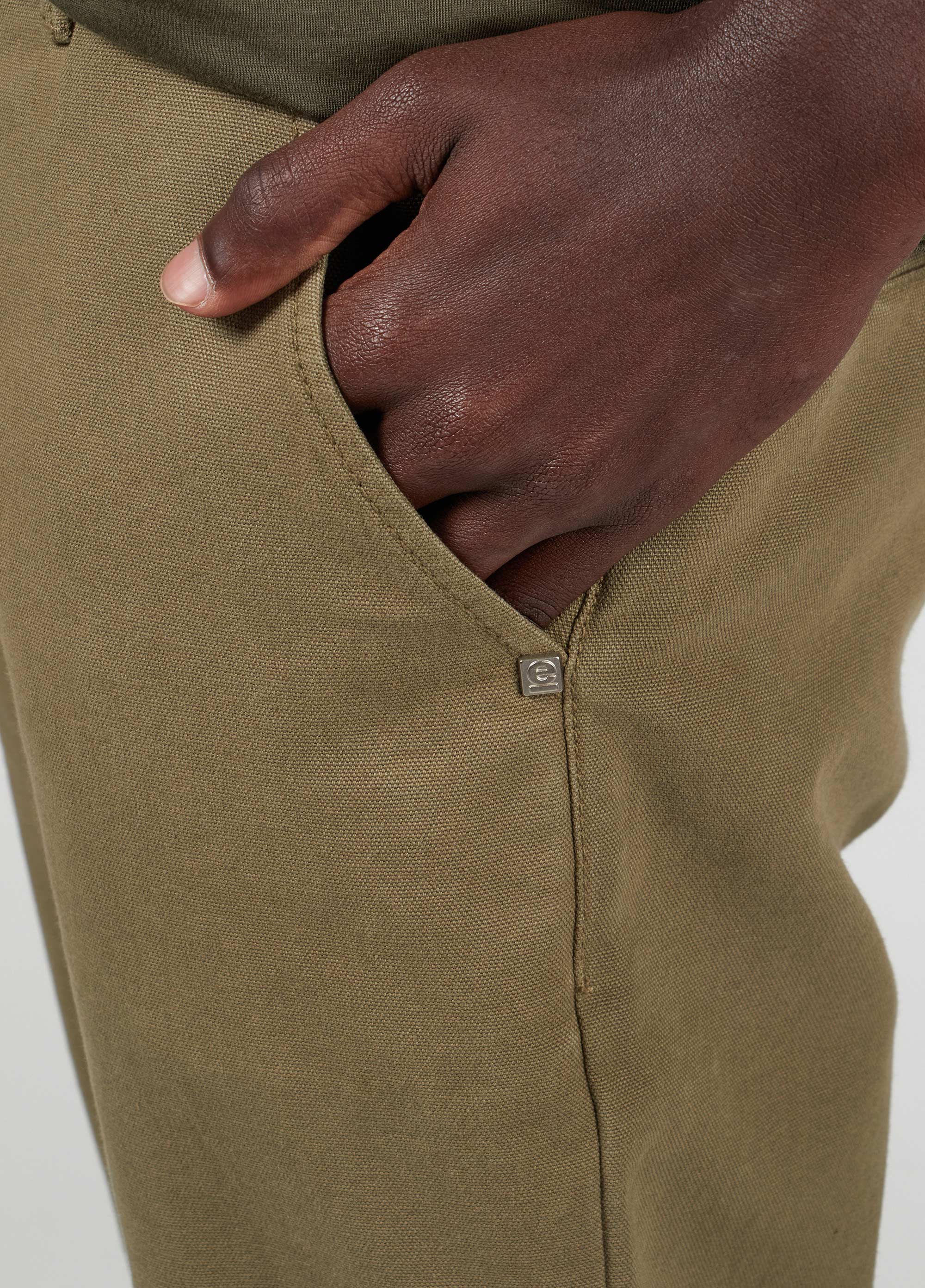 Calça alfaiataria e-basics