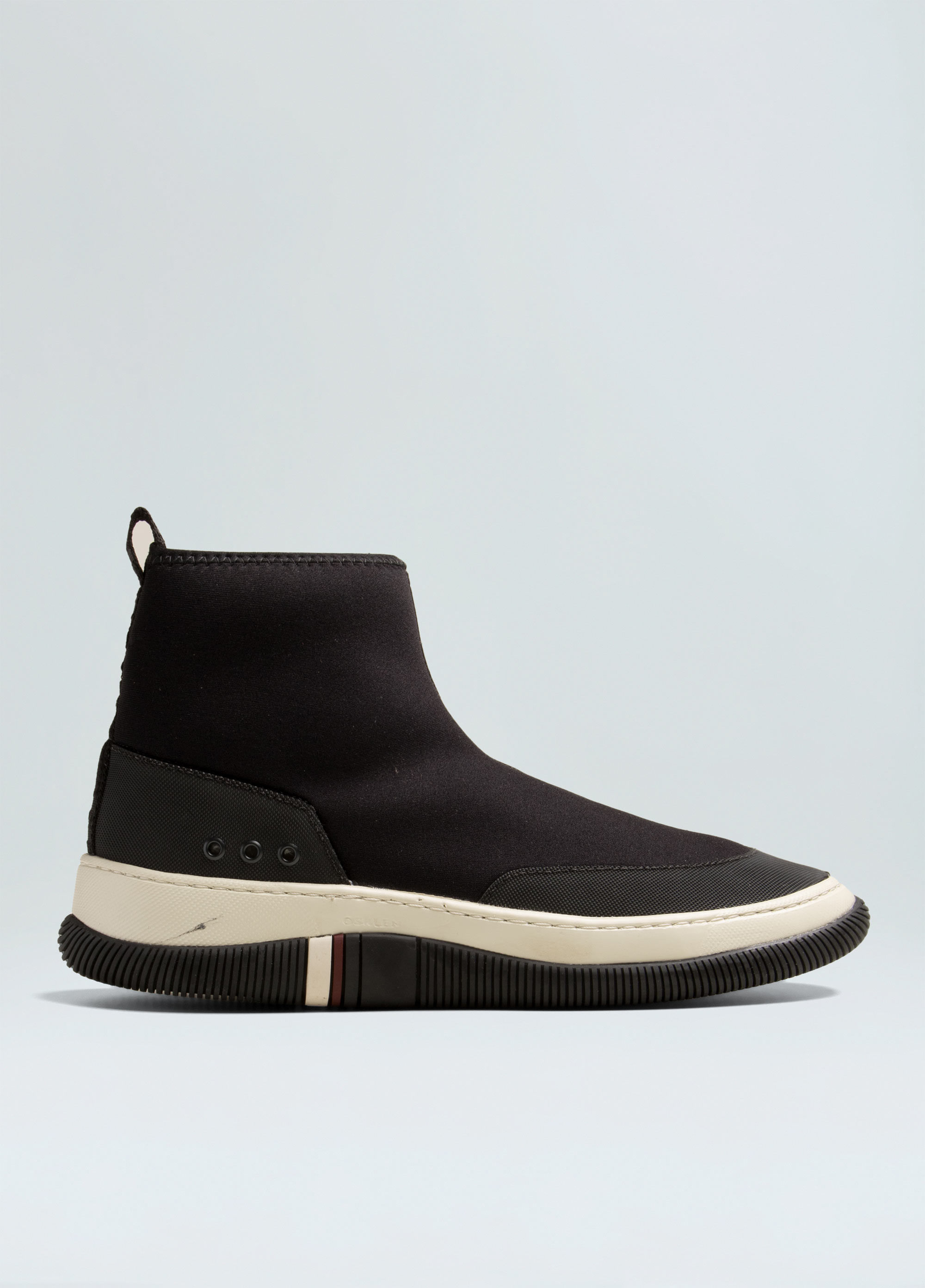 Tênis hybrid sock boot