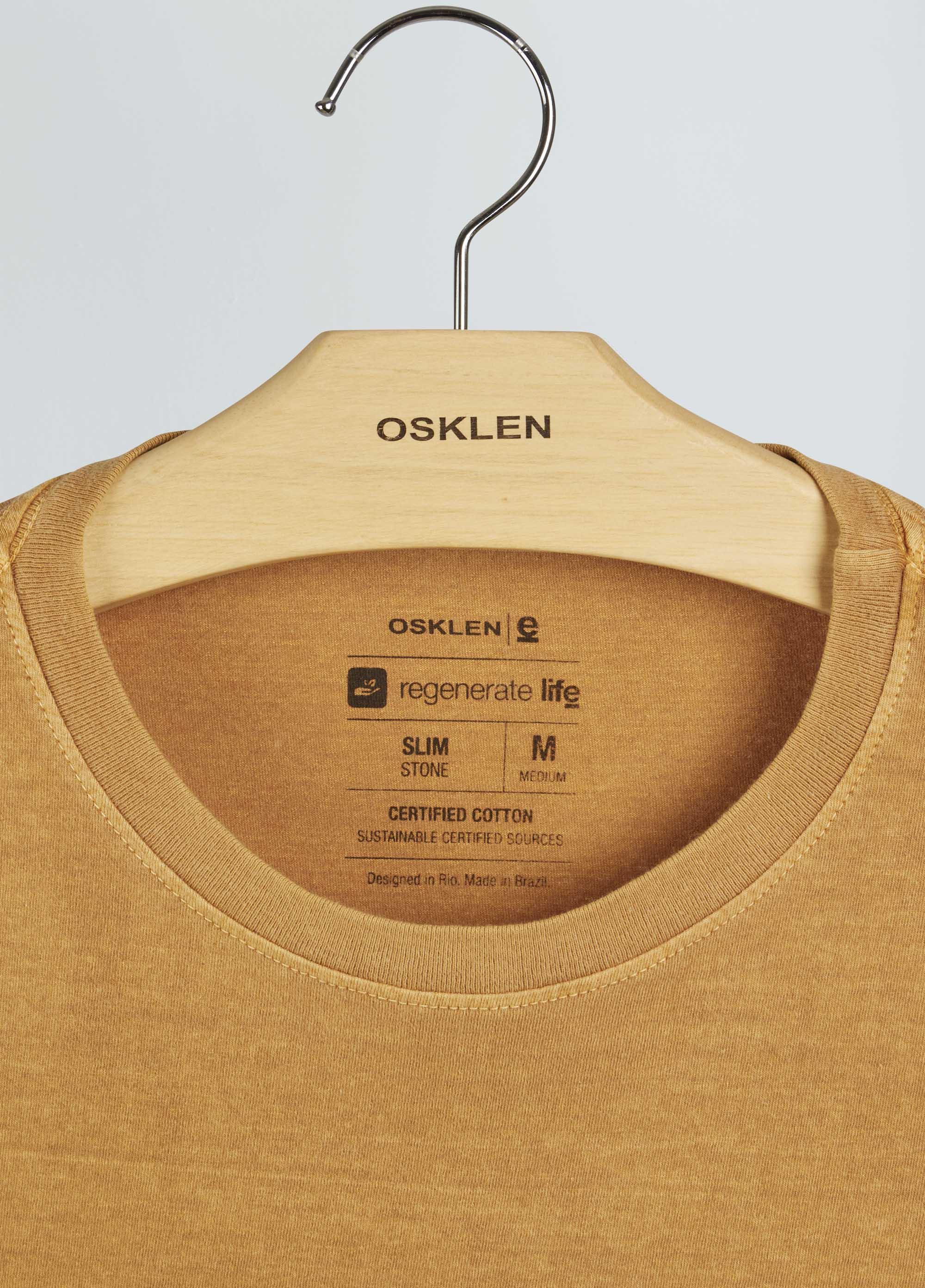 T-shirt stone ipanema composition