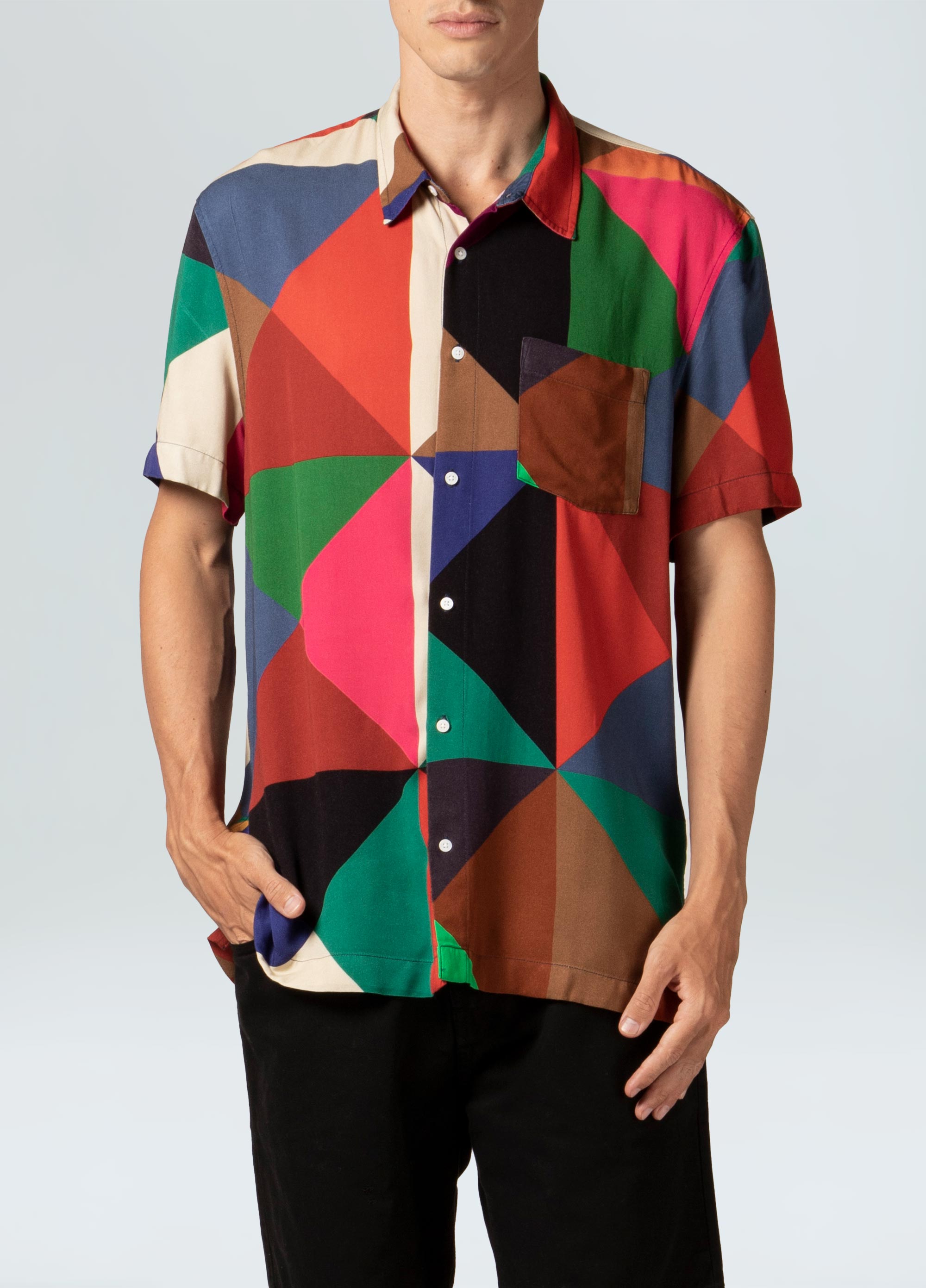 Camisa triangulo e