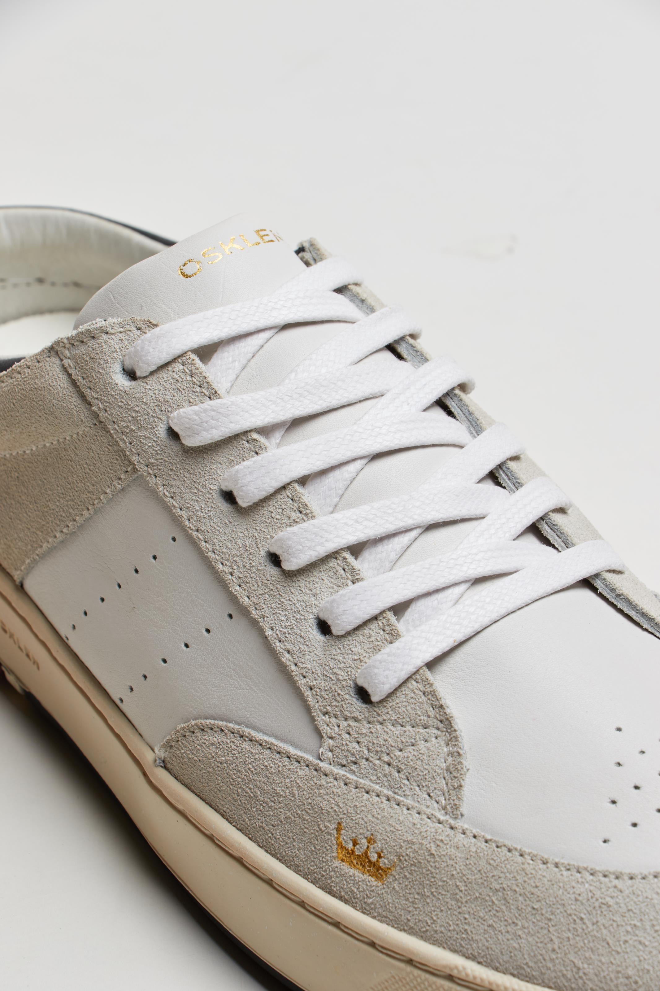 Mule soho laces