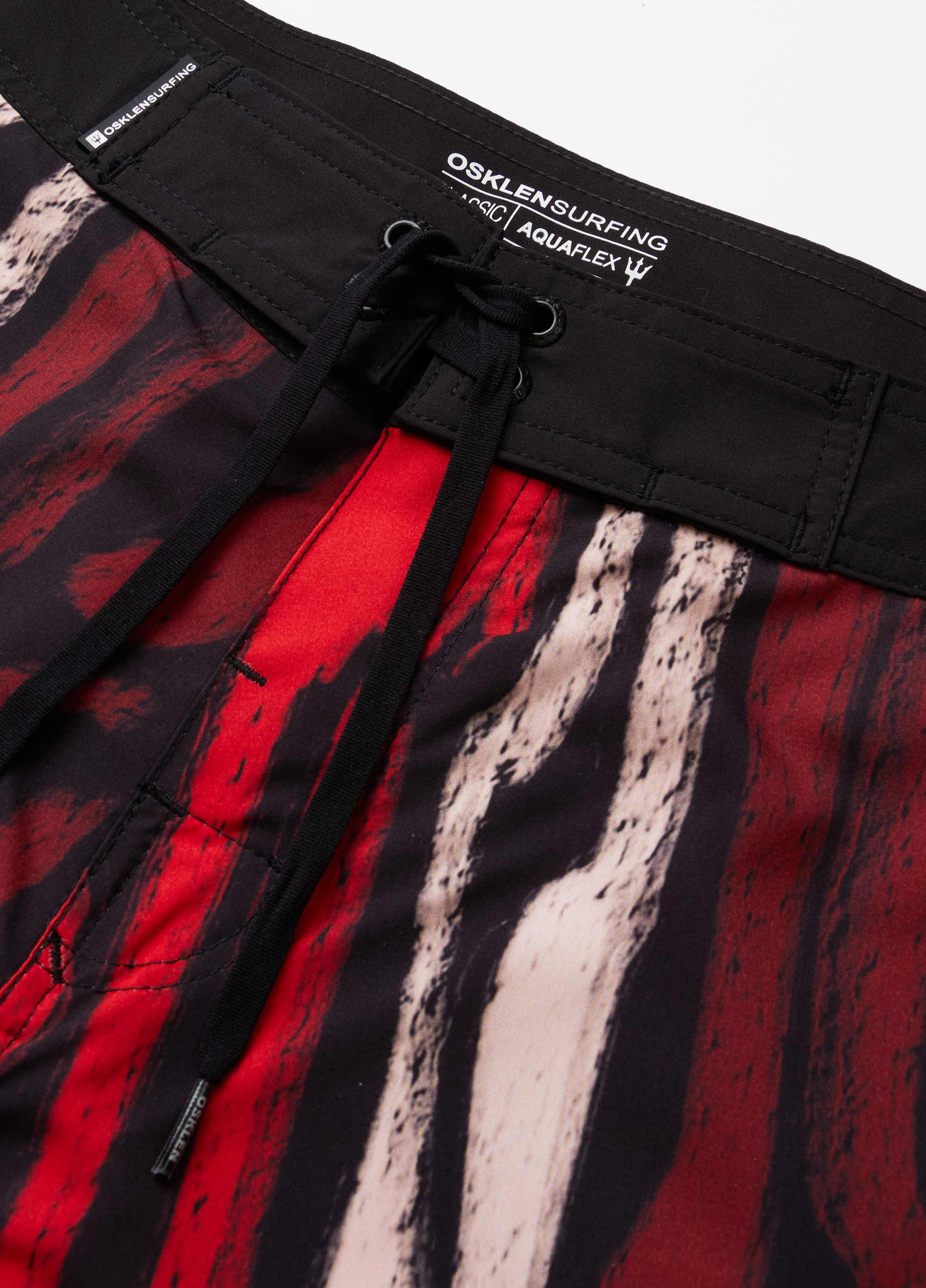 Bermuda surf red smokes