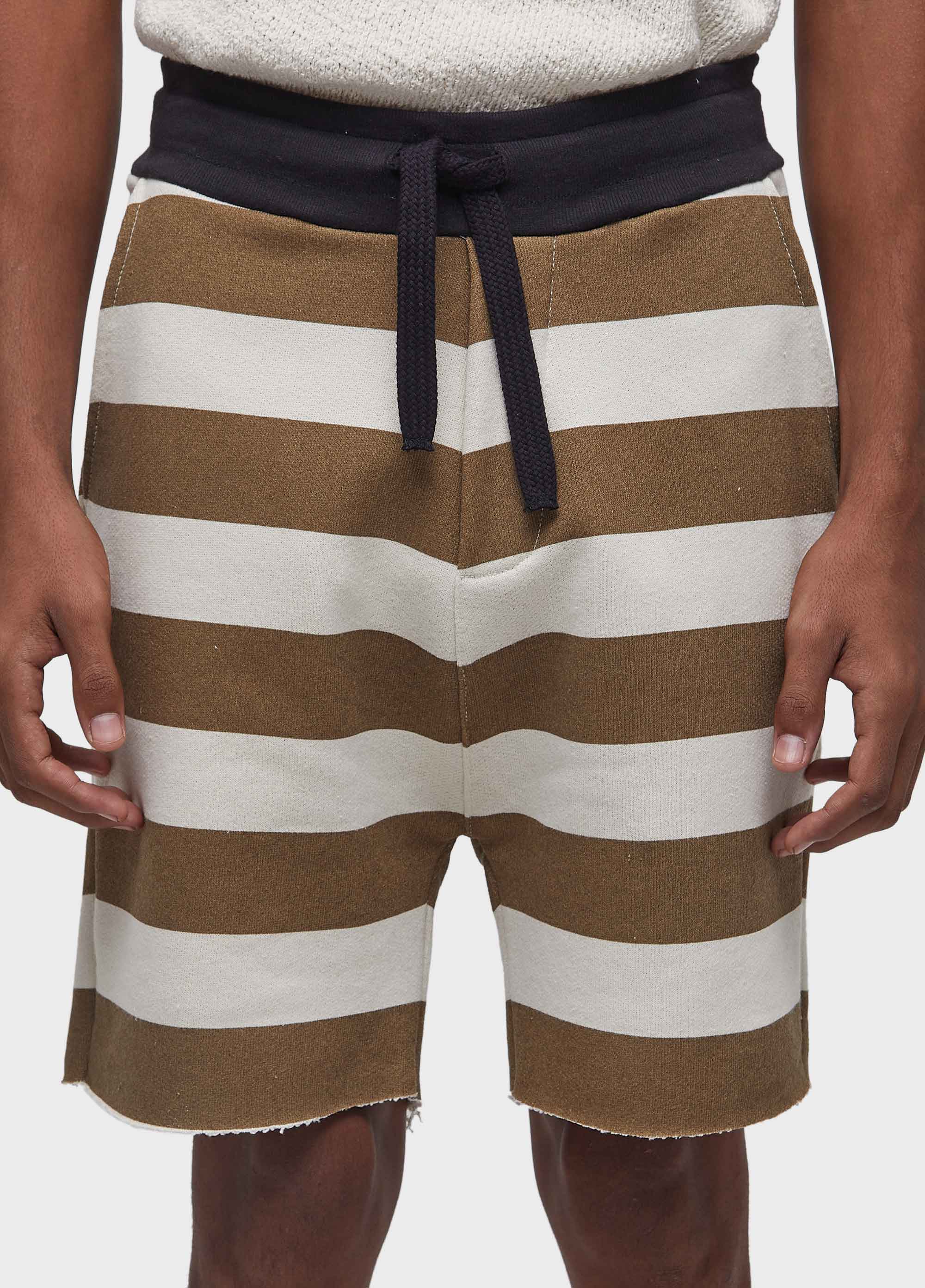 Bermuda casual  listrada moletom