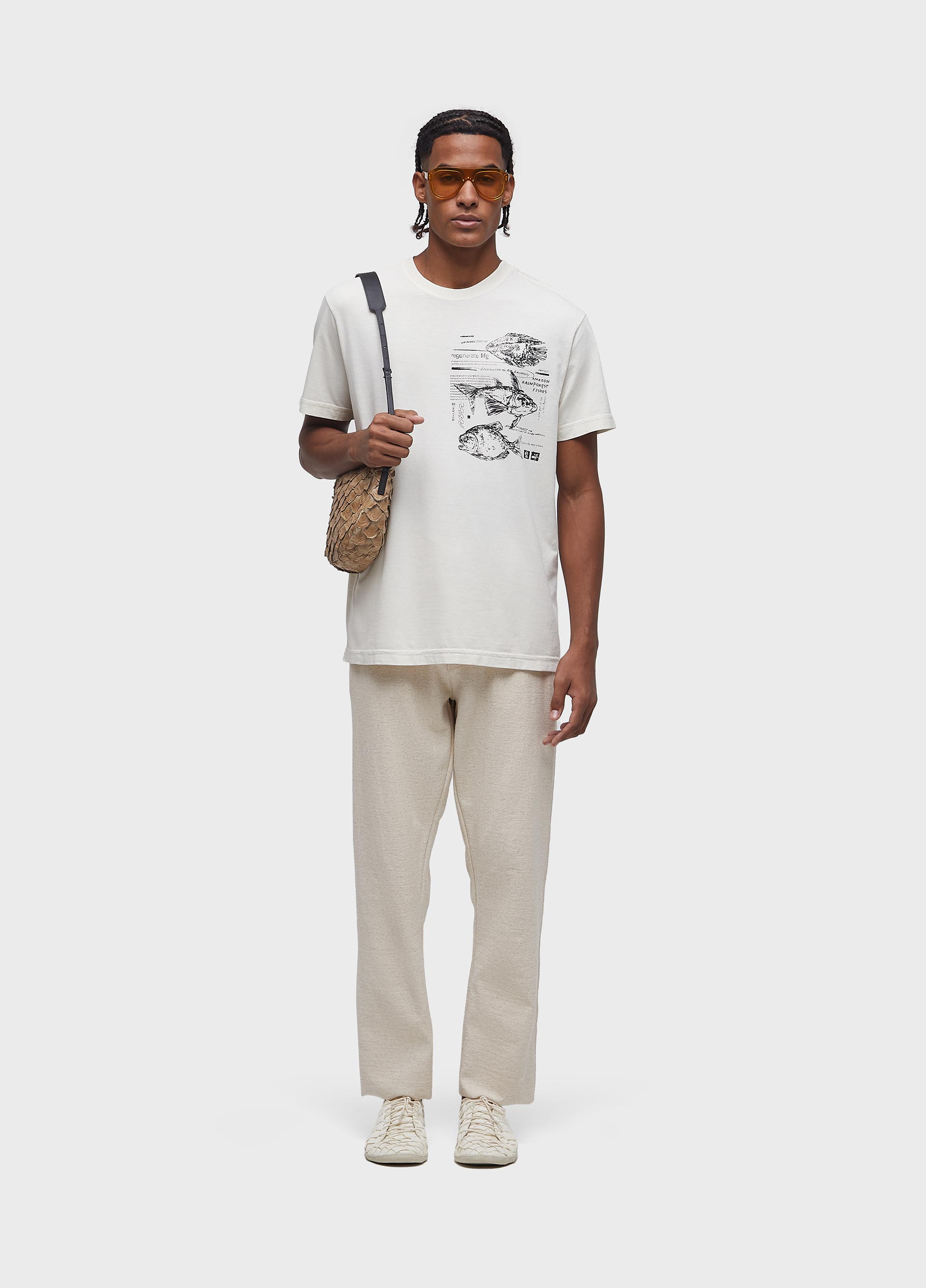 T-shirt stone amazon fishes