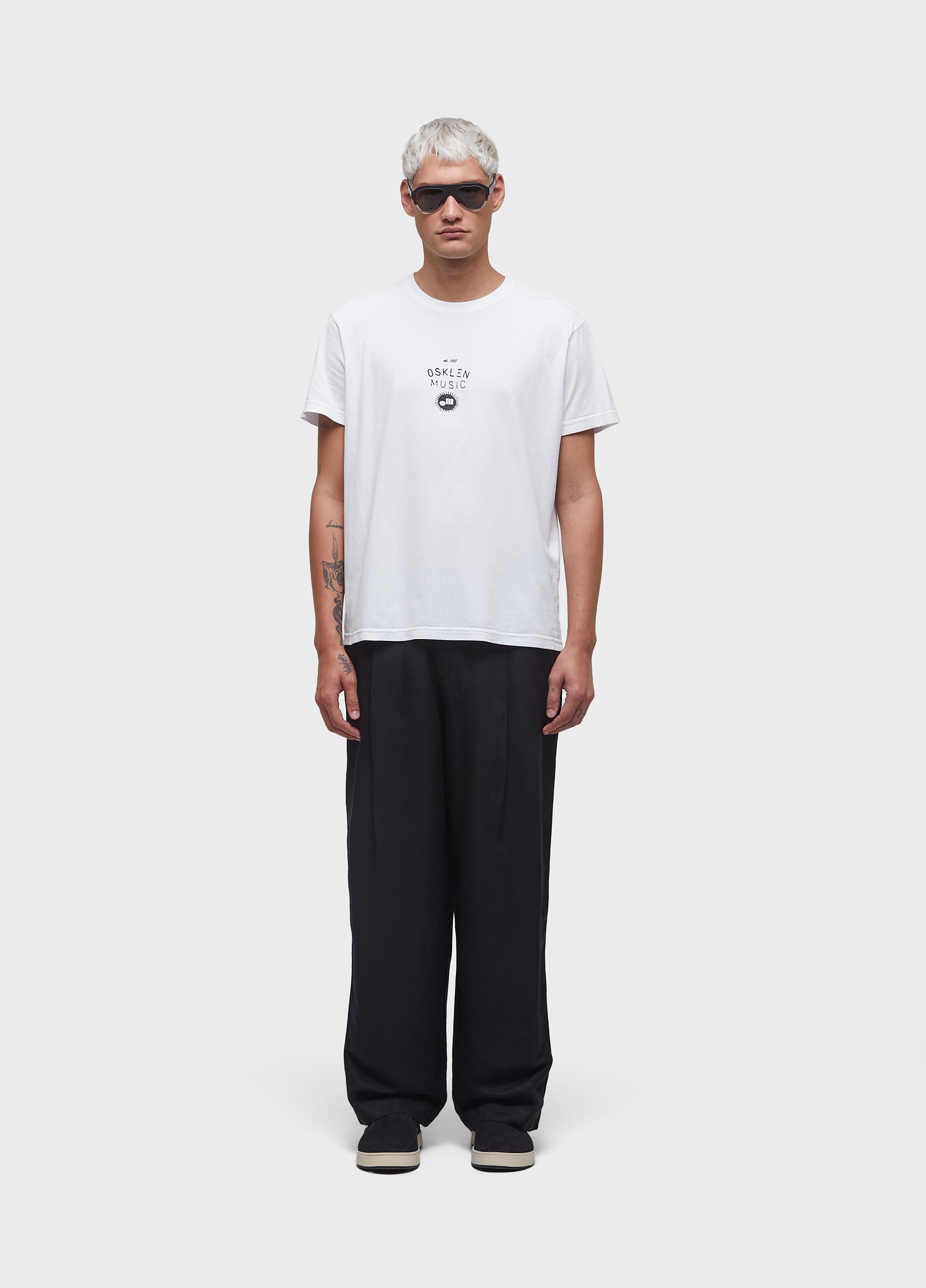 T-shirt stone trace bass