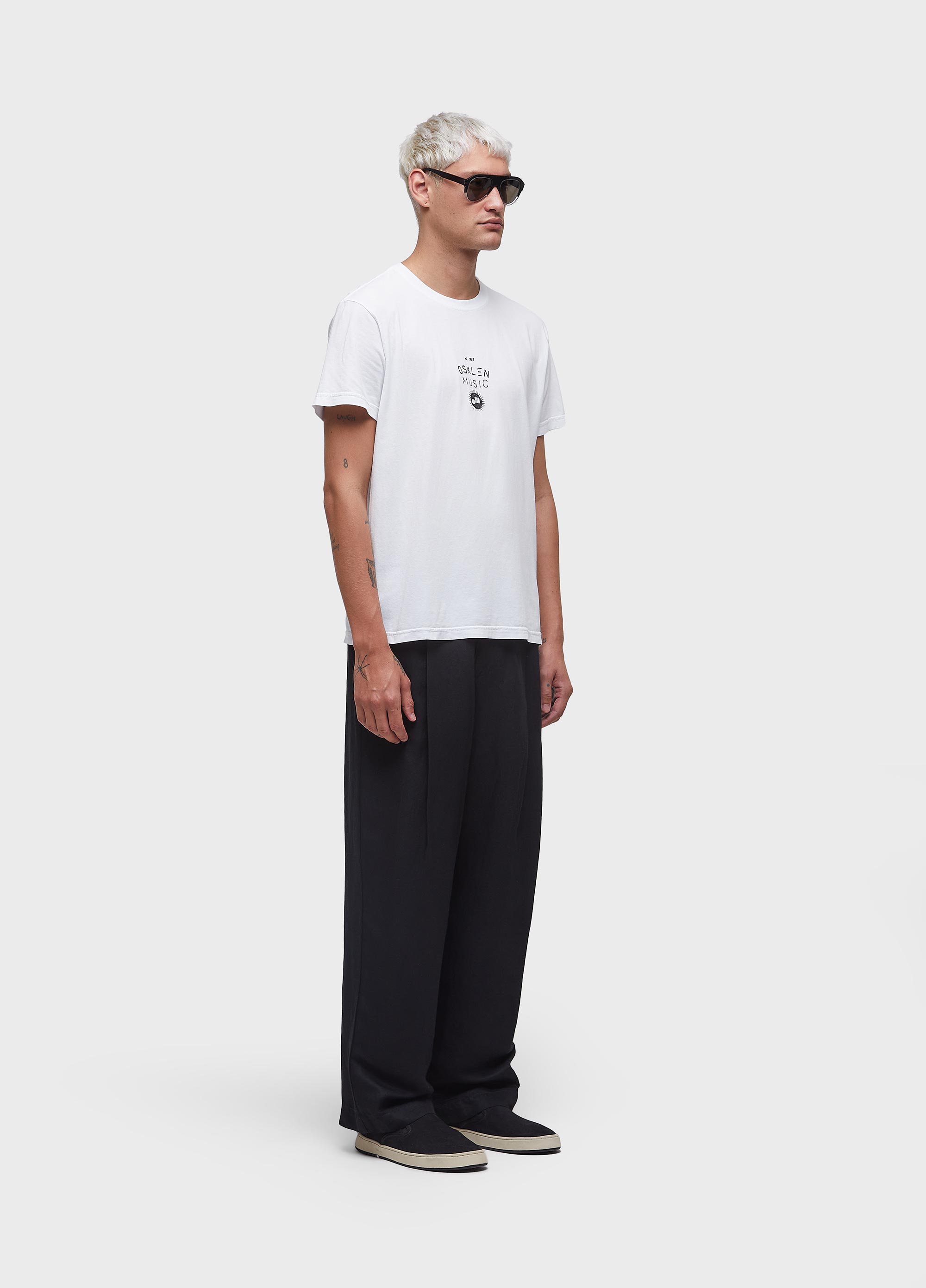 T-shirt stone trace bass