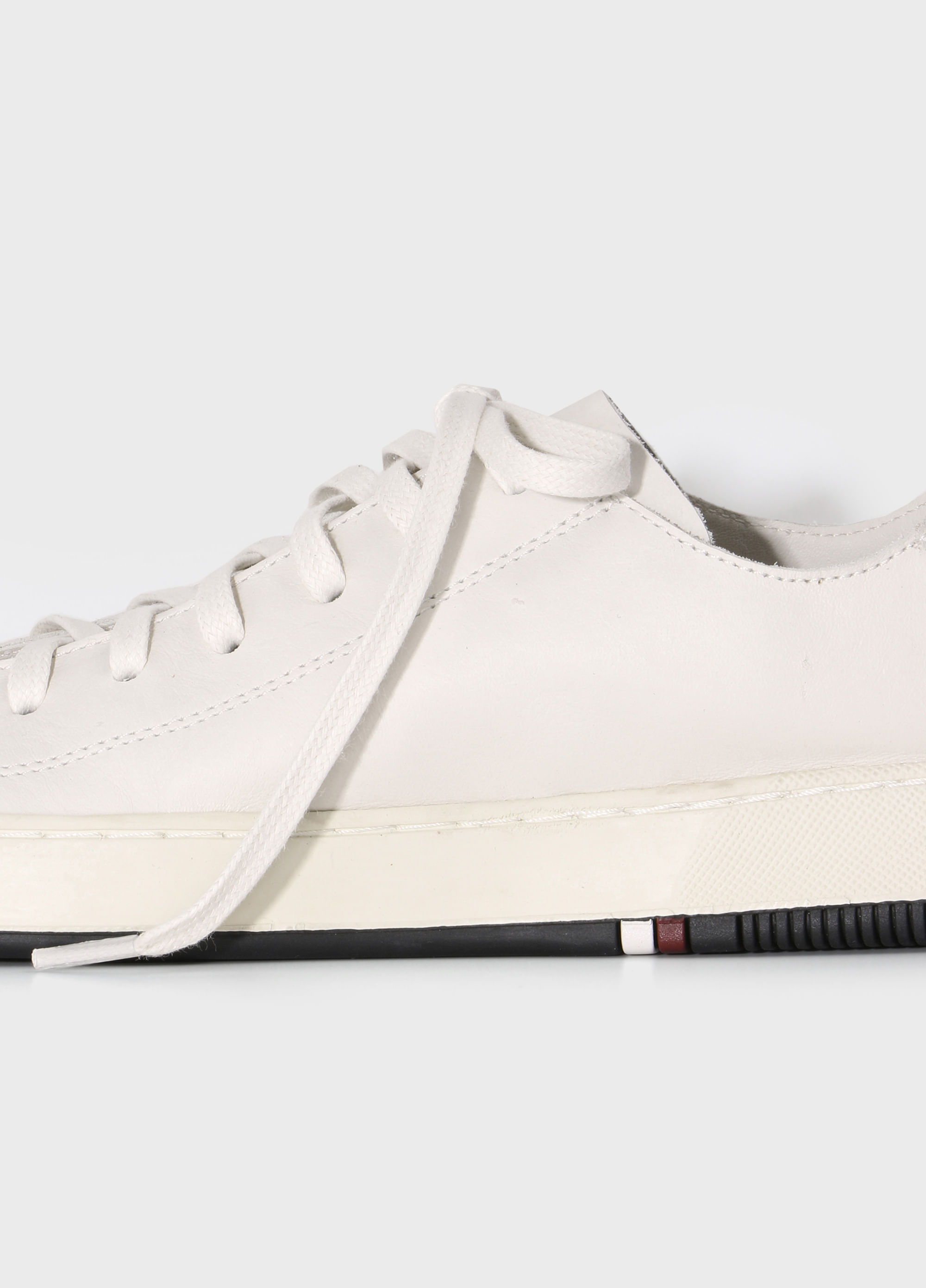 Coroa Tenis Osklen Feminino Branco Couro Osklen Bazar Online