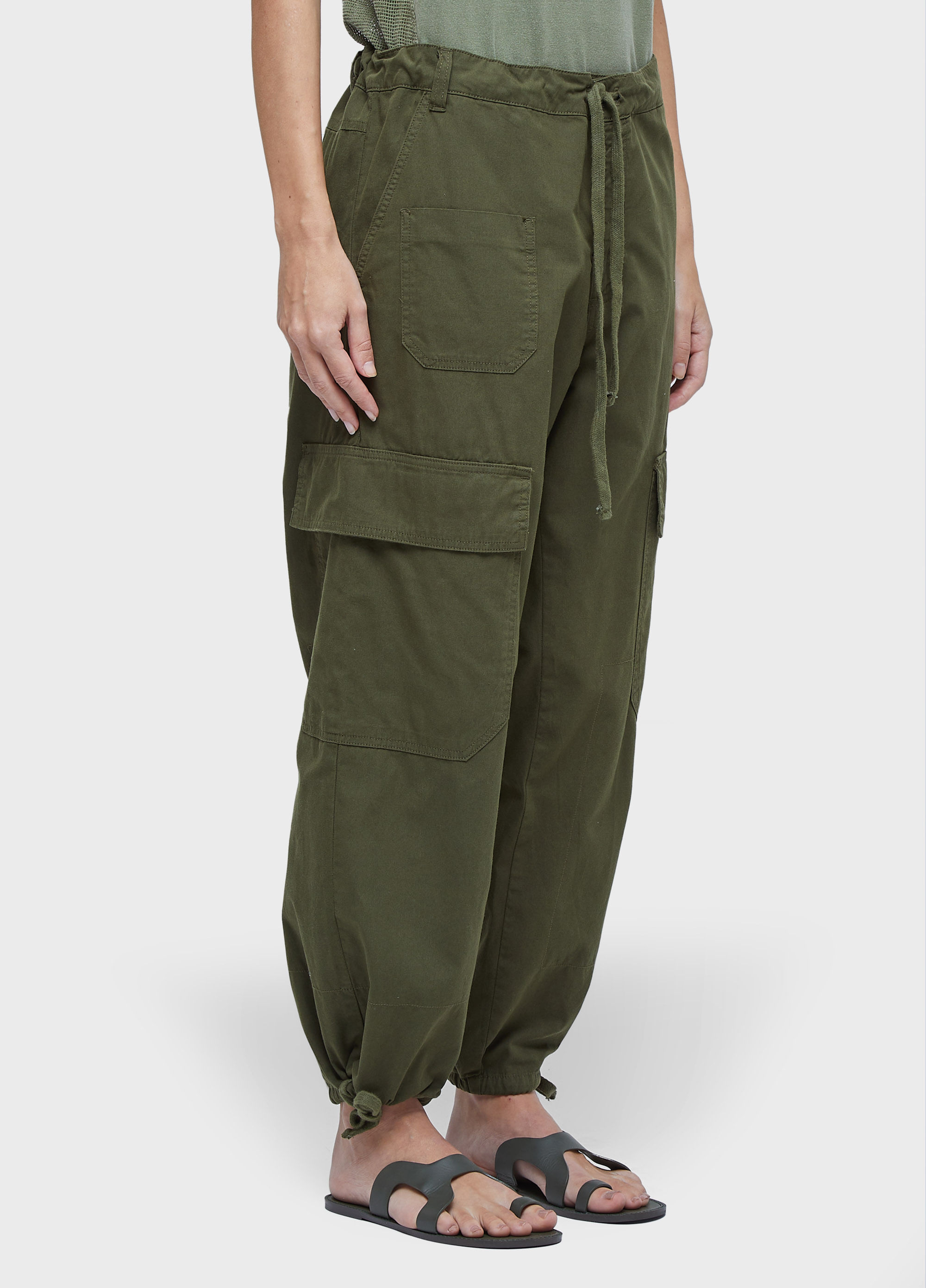 Calça bolsos light