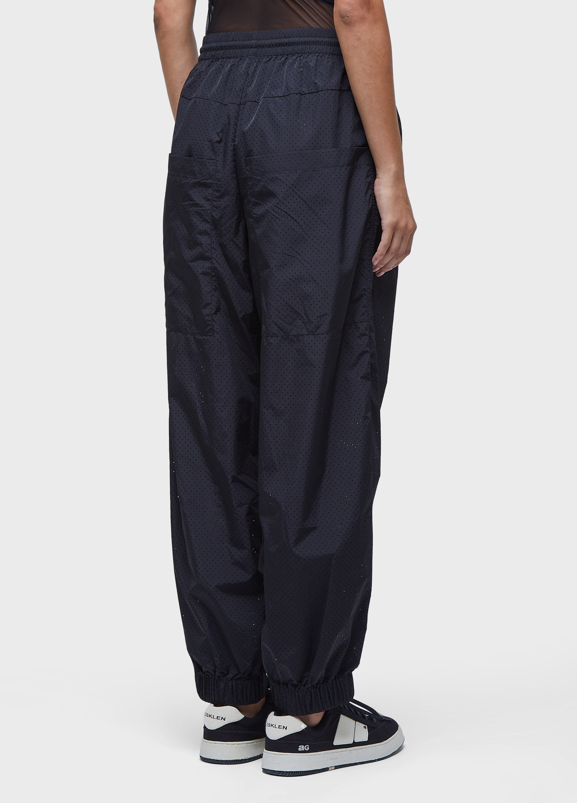 Calça superlight microfuros
