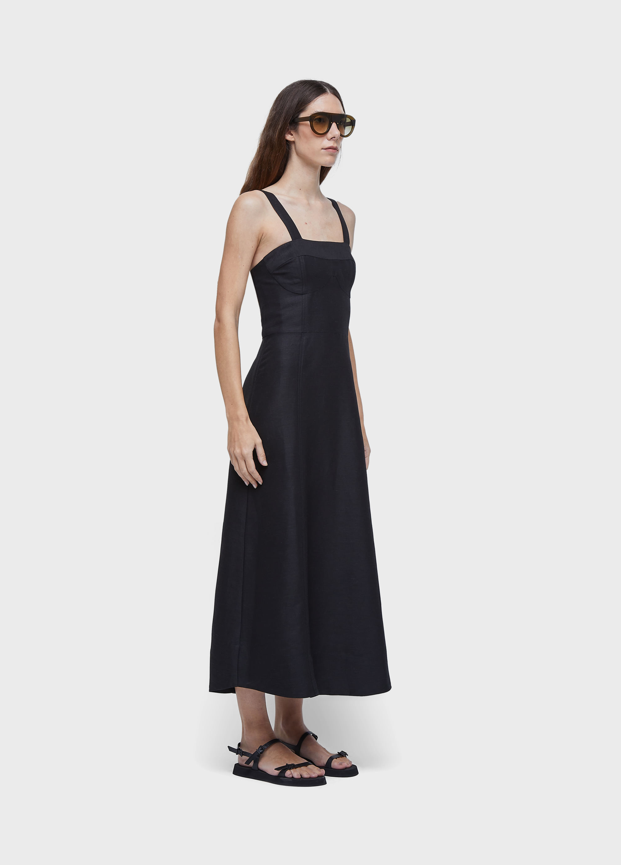 Vestido recortes bojo