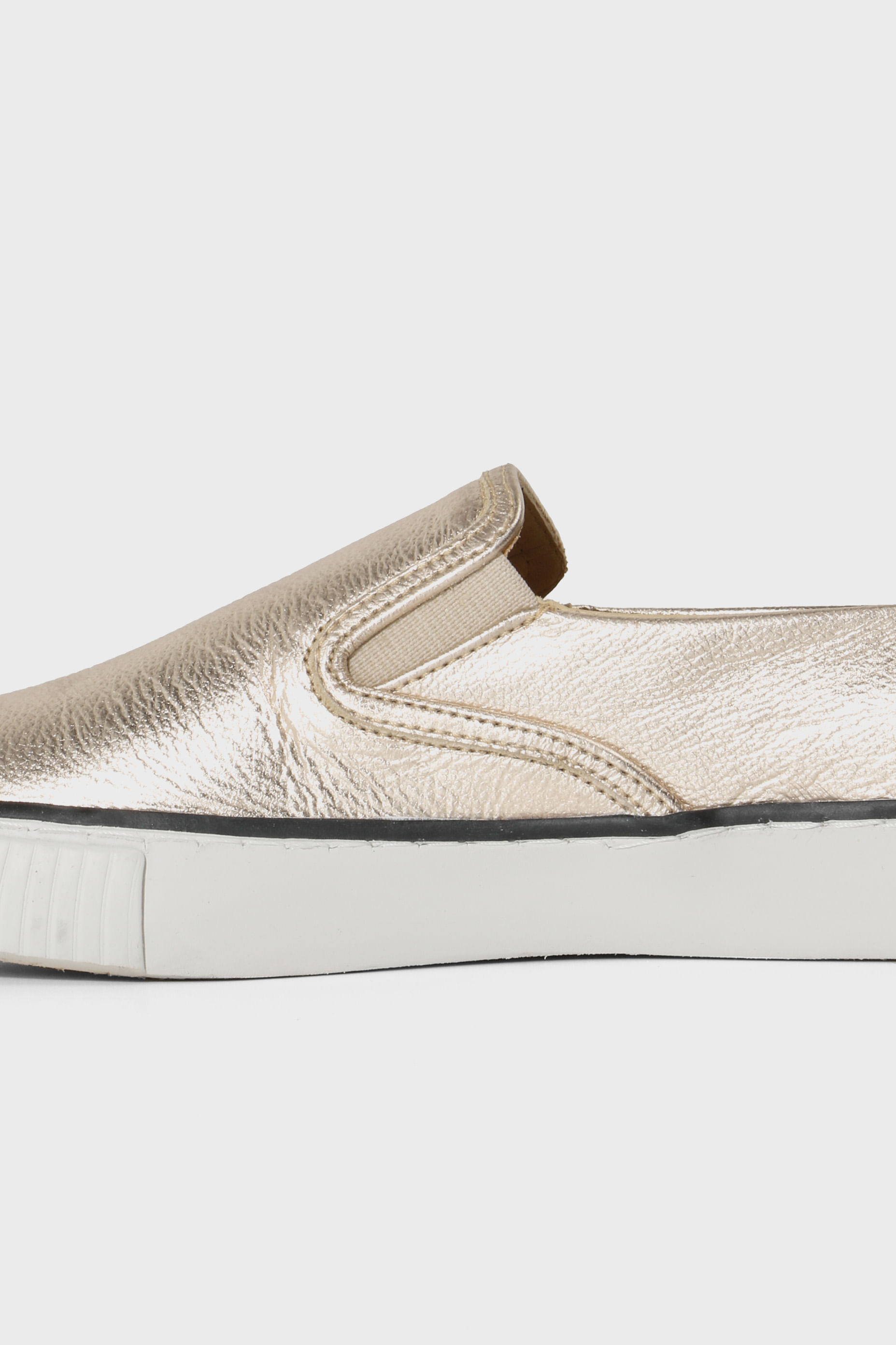 7252842_TENIS-CANVAS-SLIP-ON-COURO_5