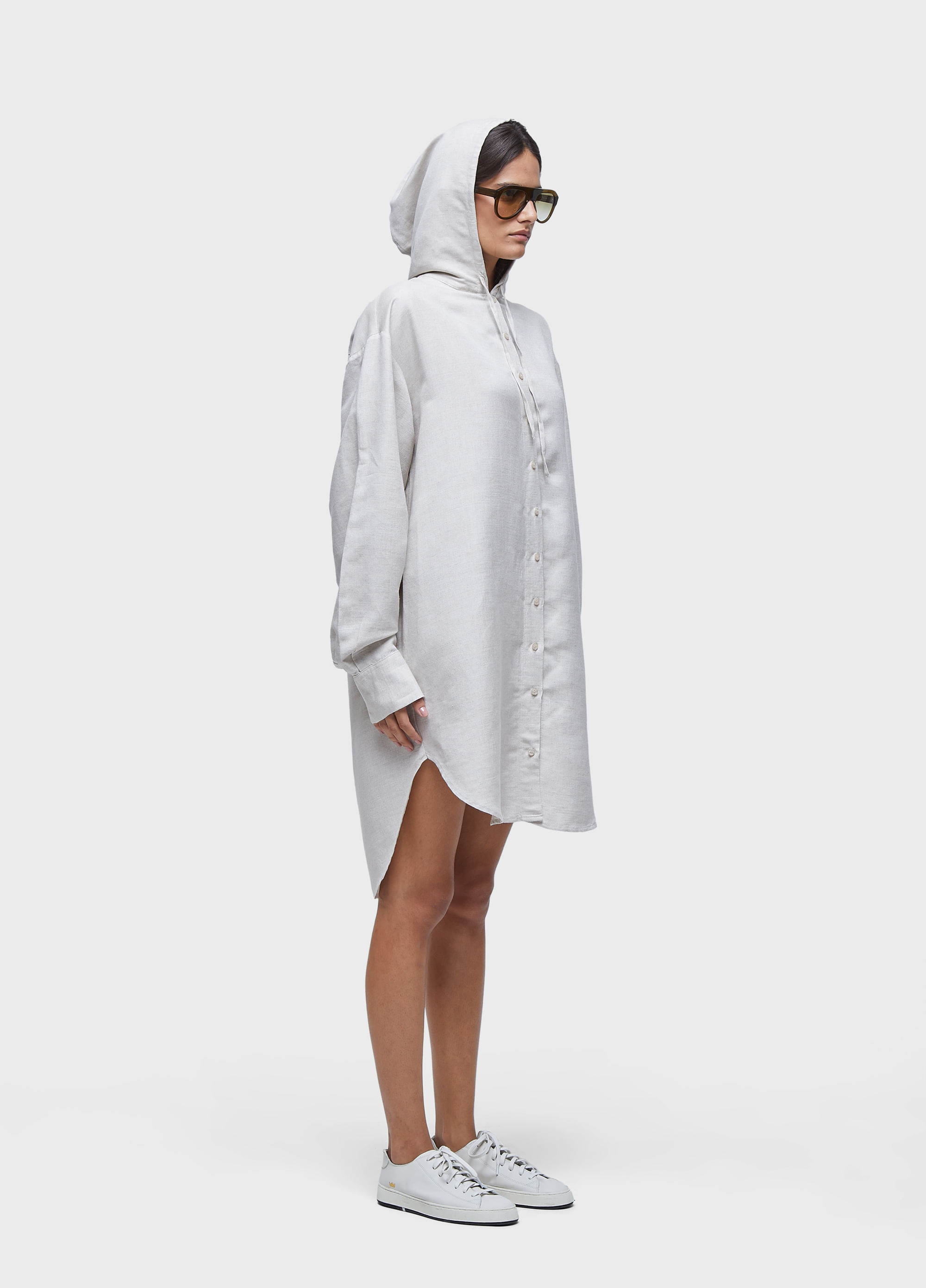 Chemise curta capuz linen