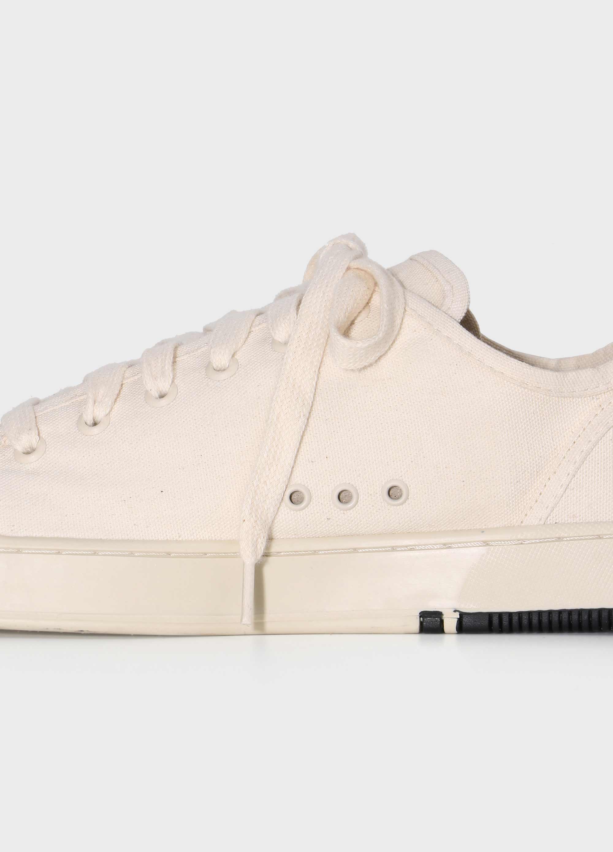 Tênis lona steady low top