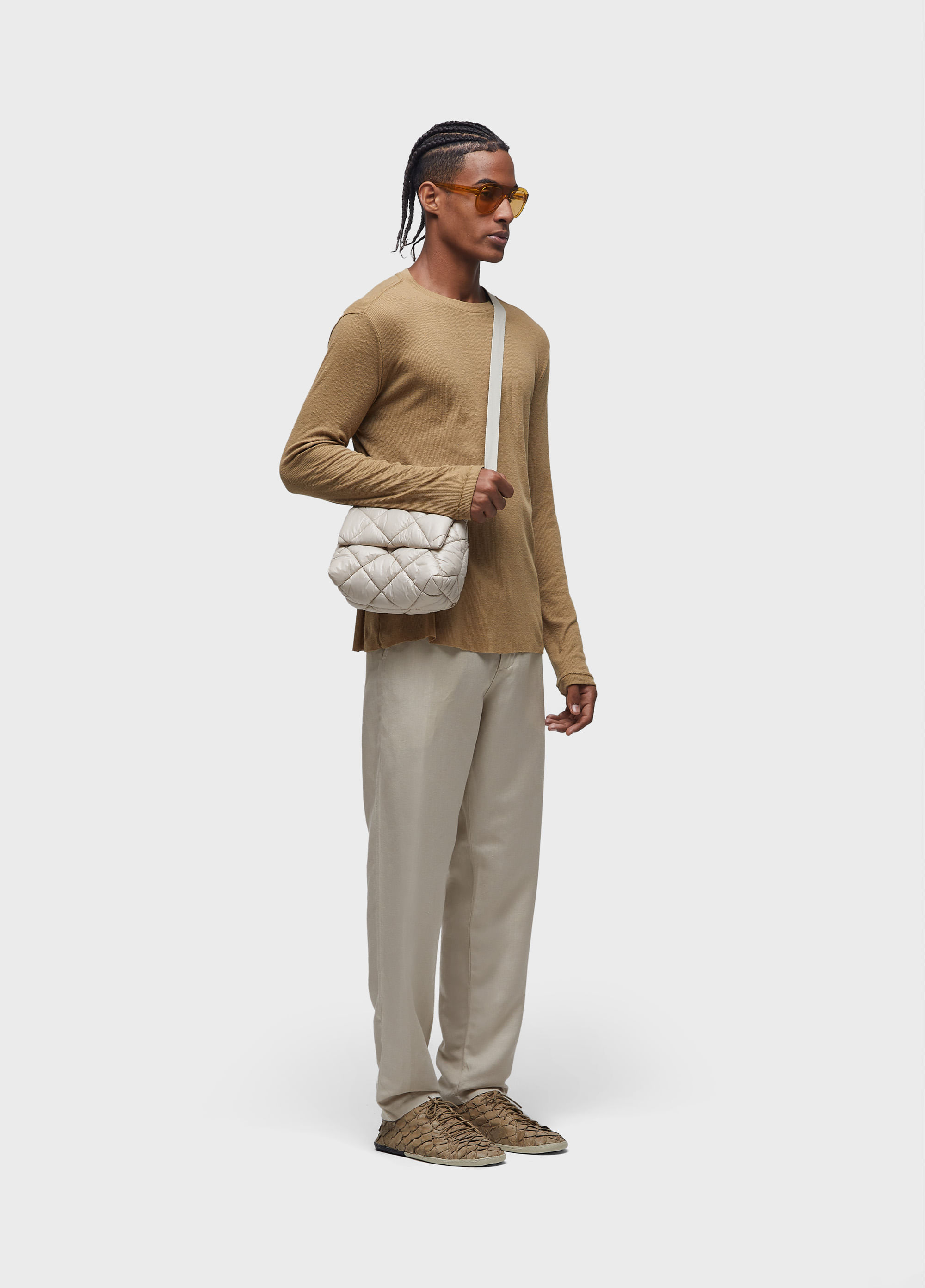 Calça alfaiataria fluid linen
