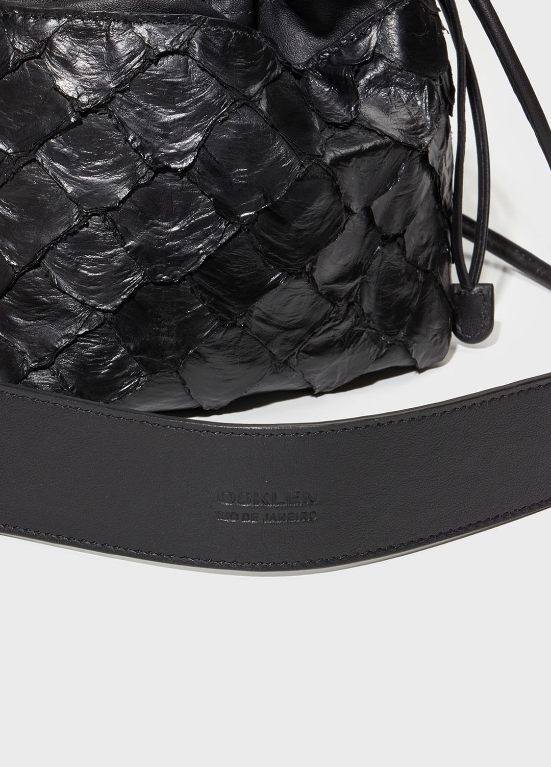 Bolsa pirarucu taira