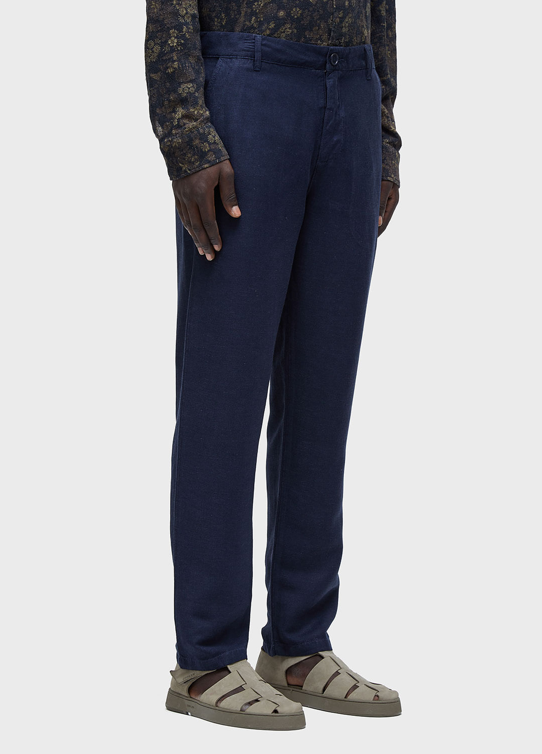 Calça alfaiataria fluid linen