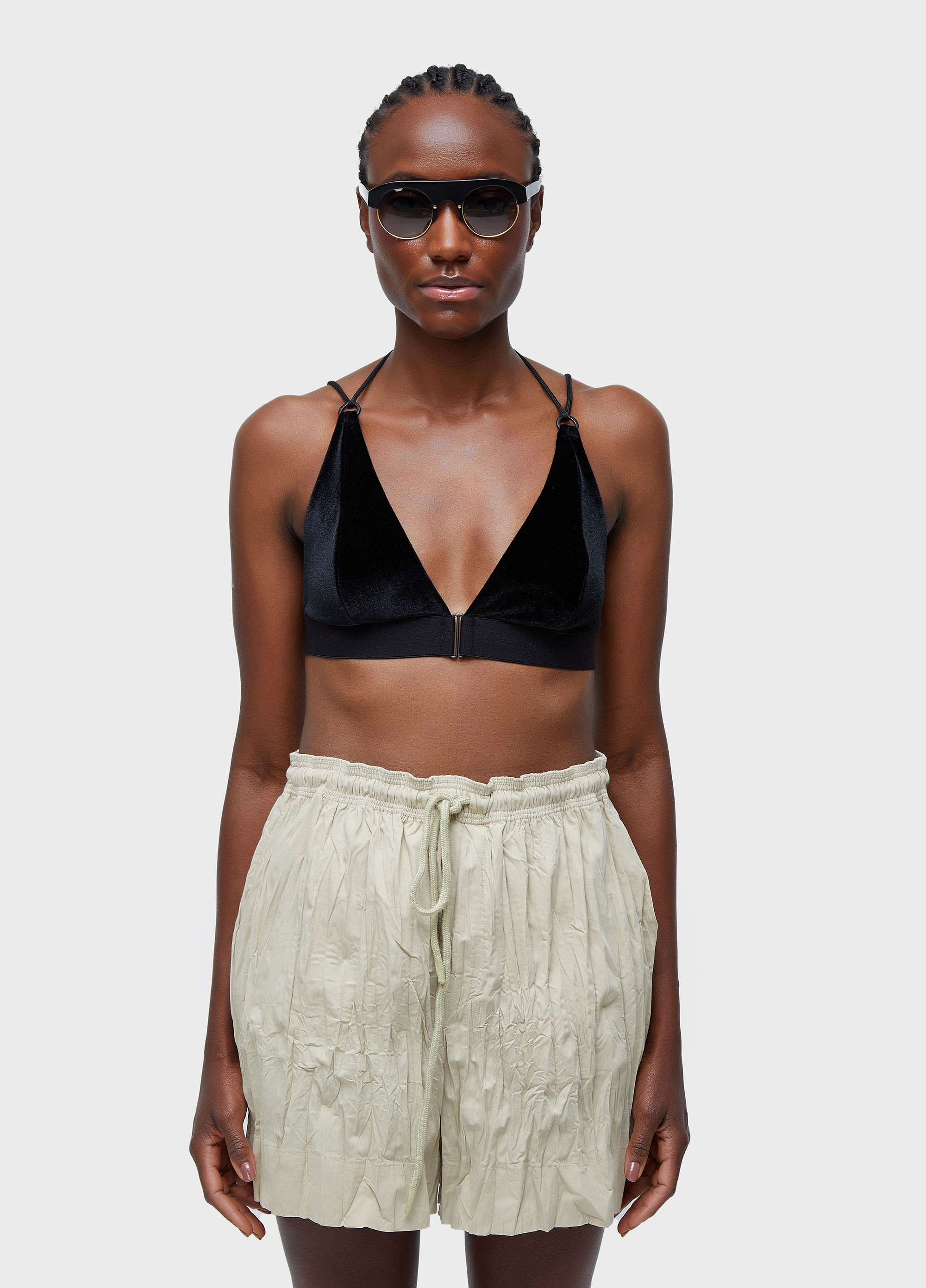 Top under veludo straps