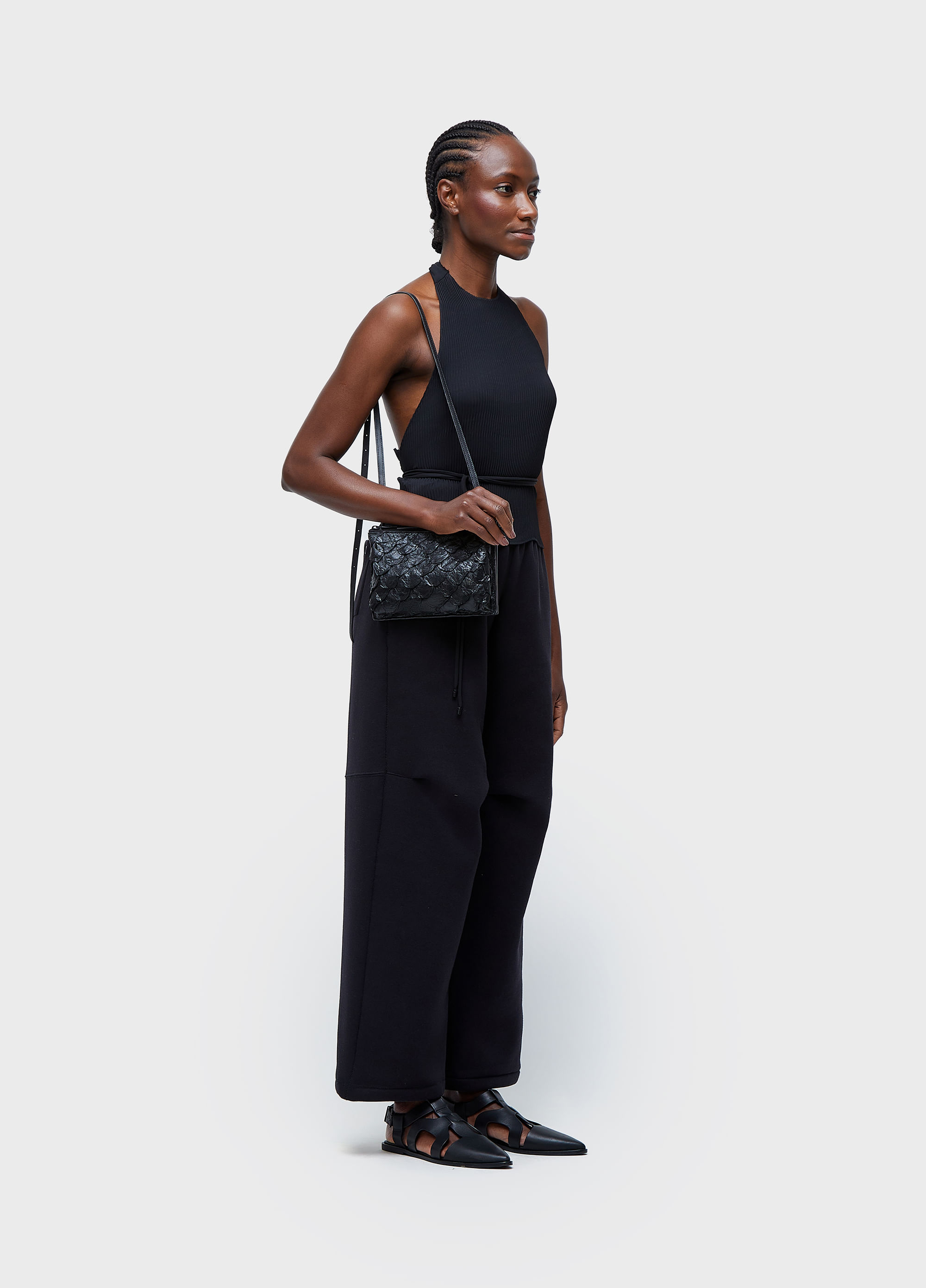 Blusa frente única plissada
