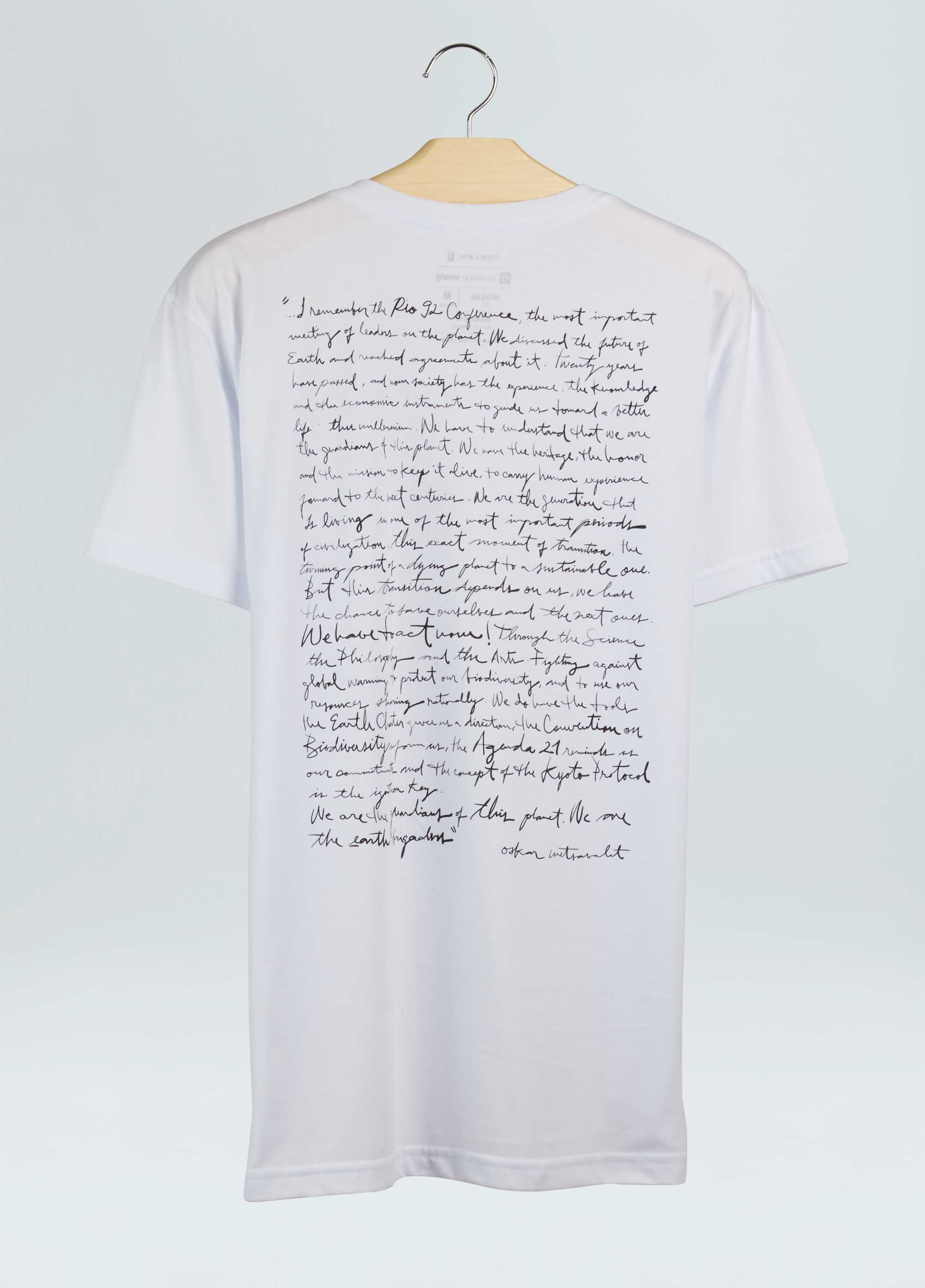 T-shirt pet manifesto