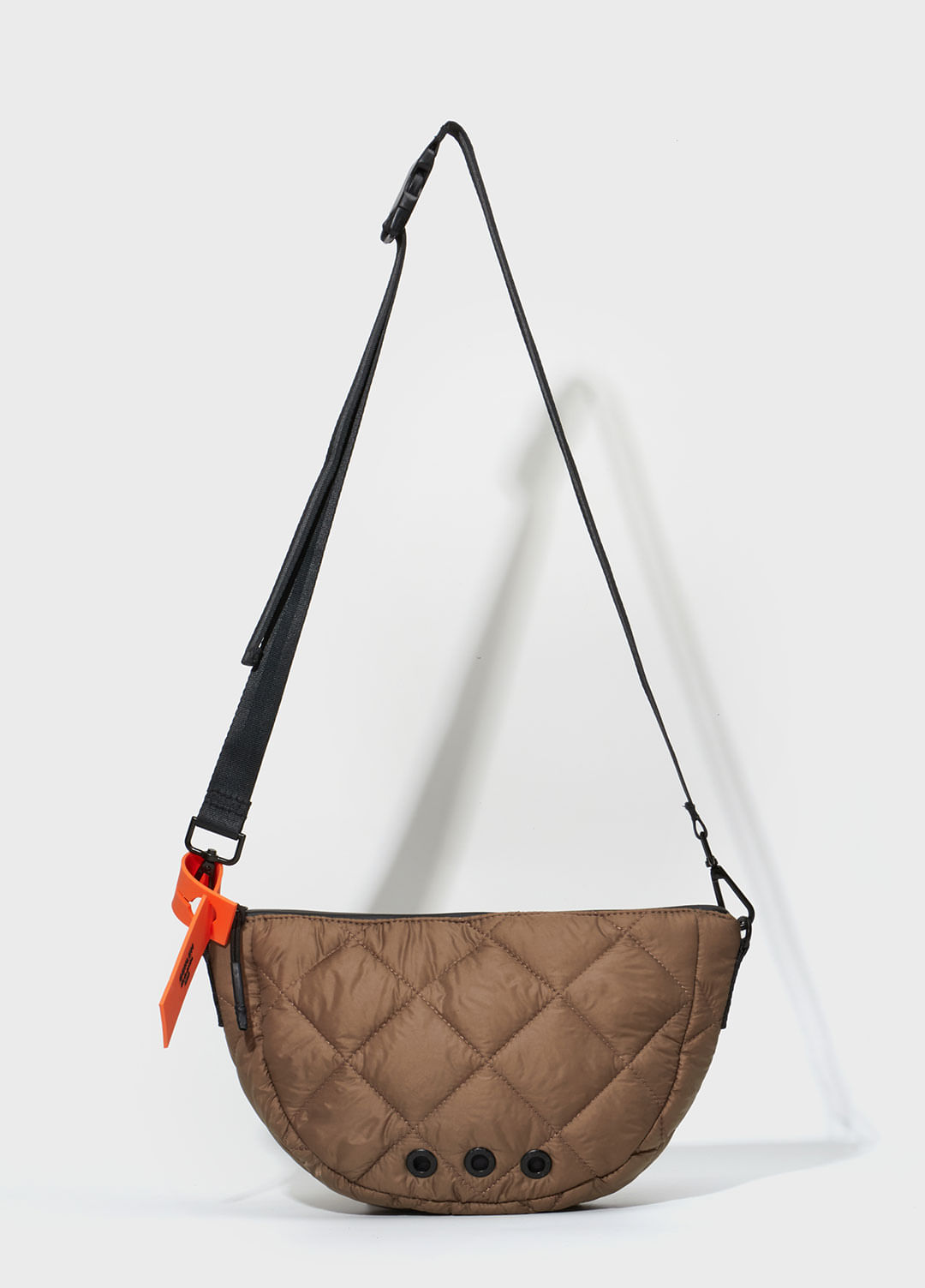 Bolsa mini andiroba nylon matelassê