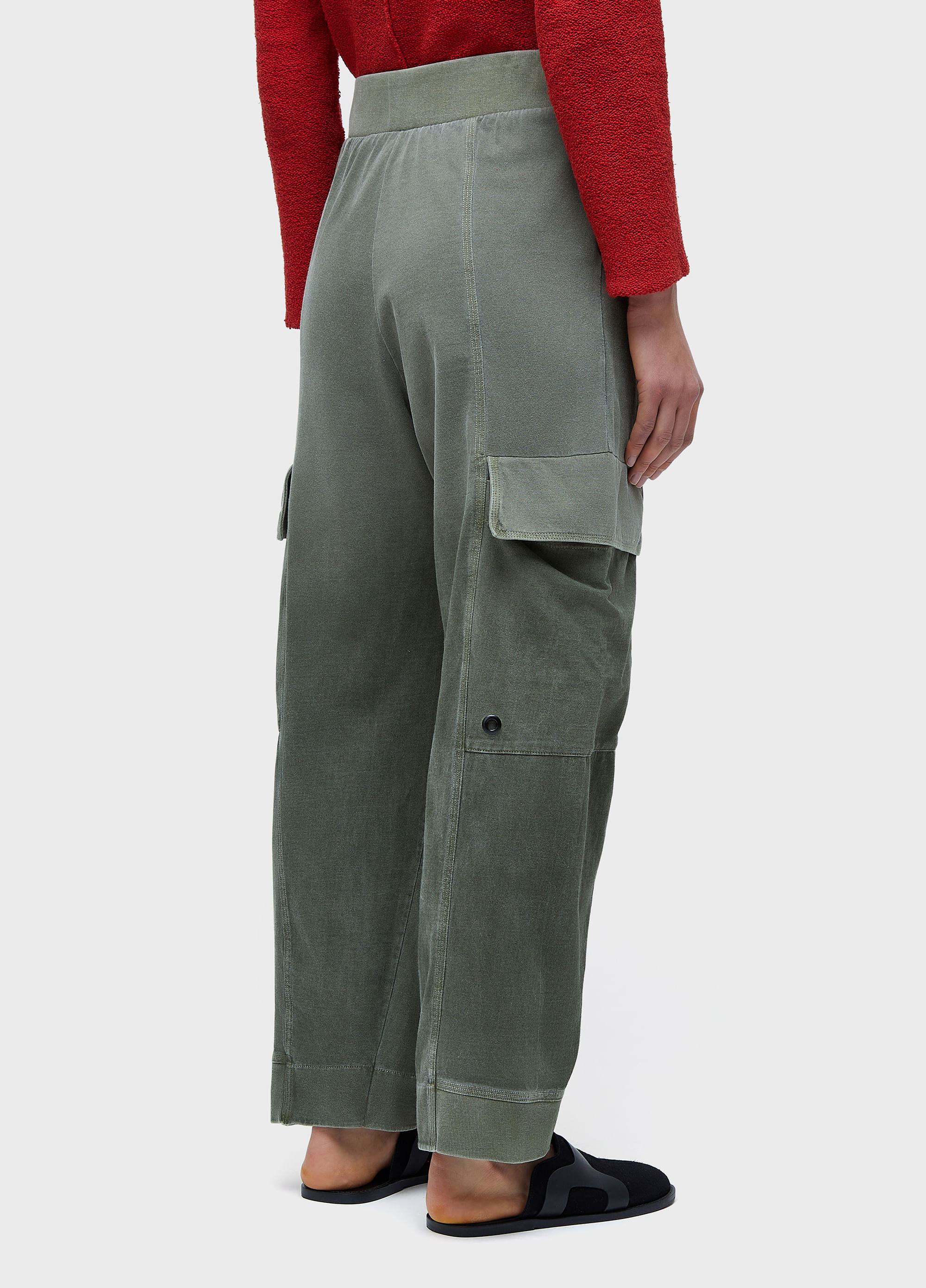 Calça  recortes utility