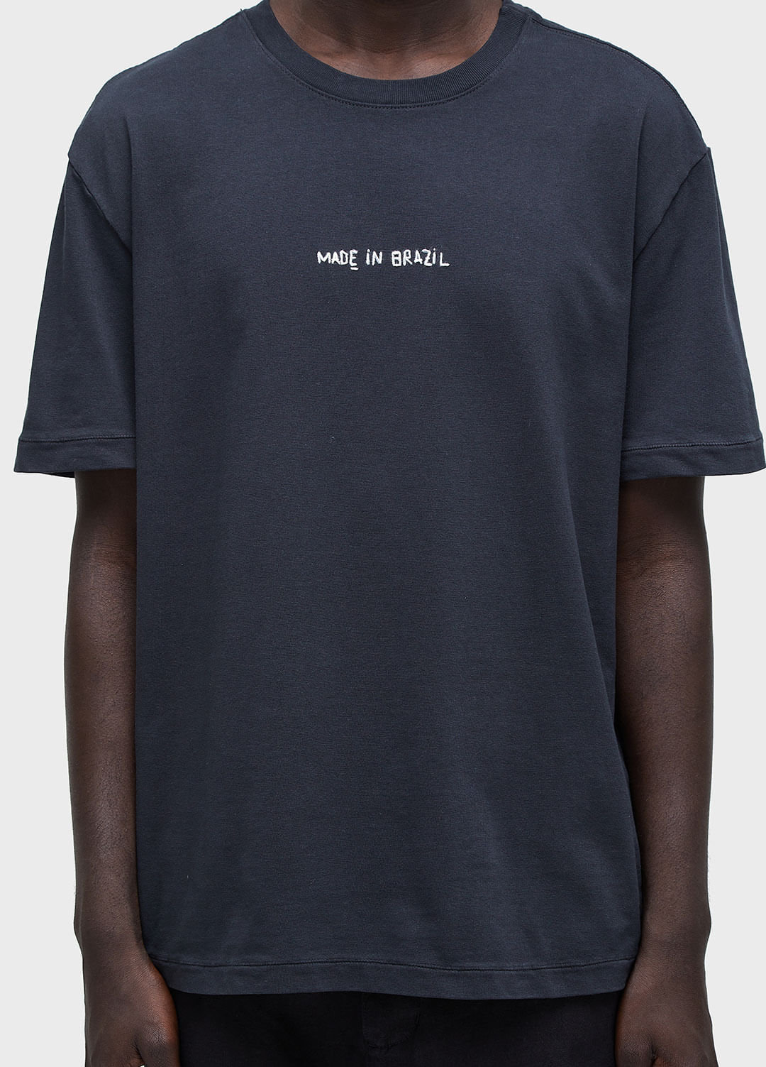 T-shirt made in brazil bordado