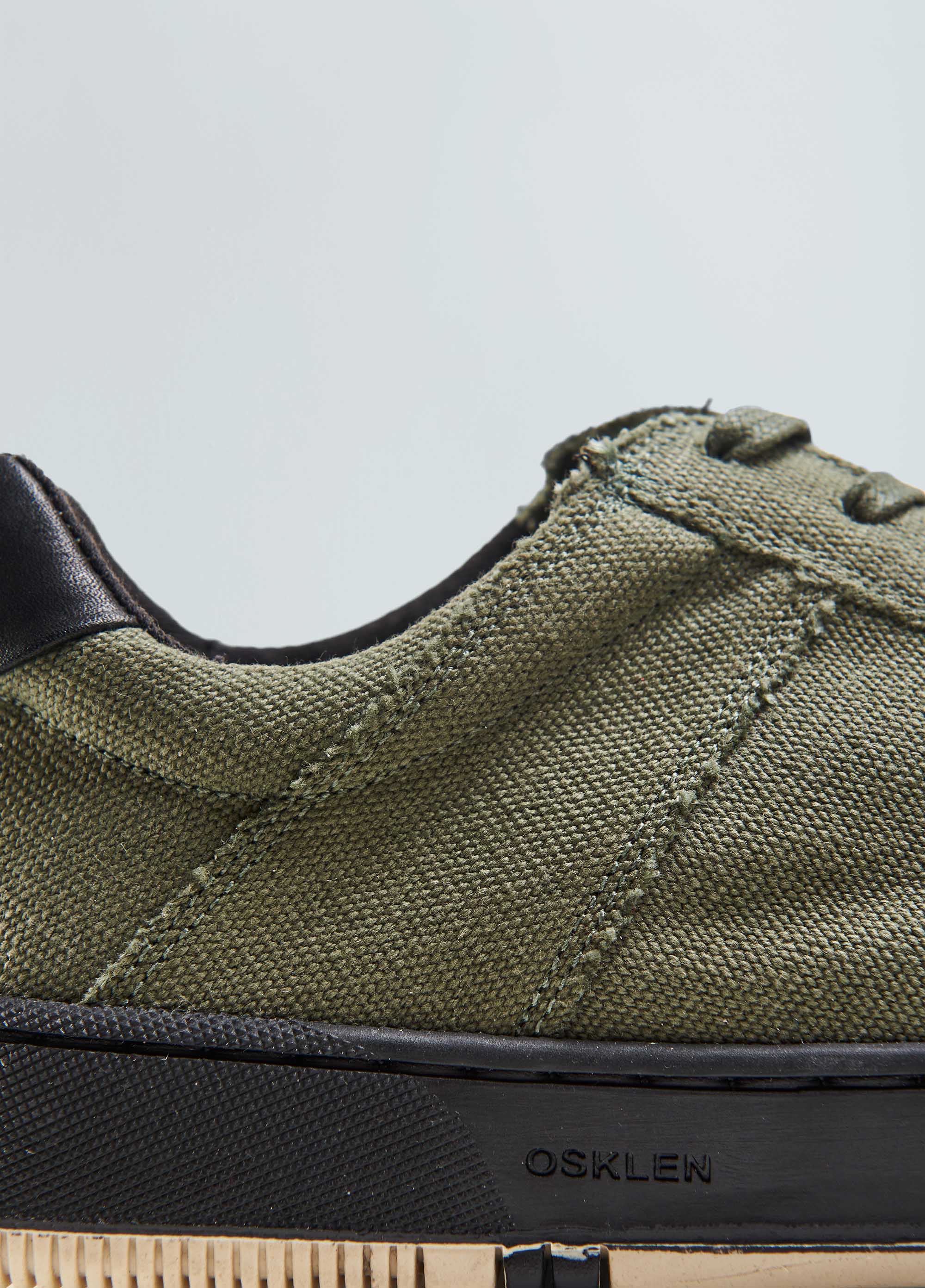 Tênis soho lona black sole