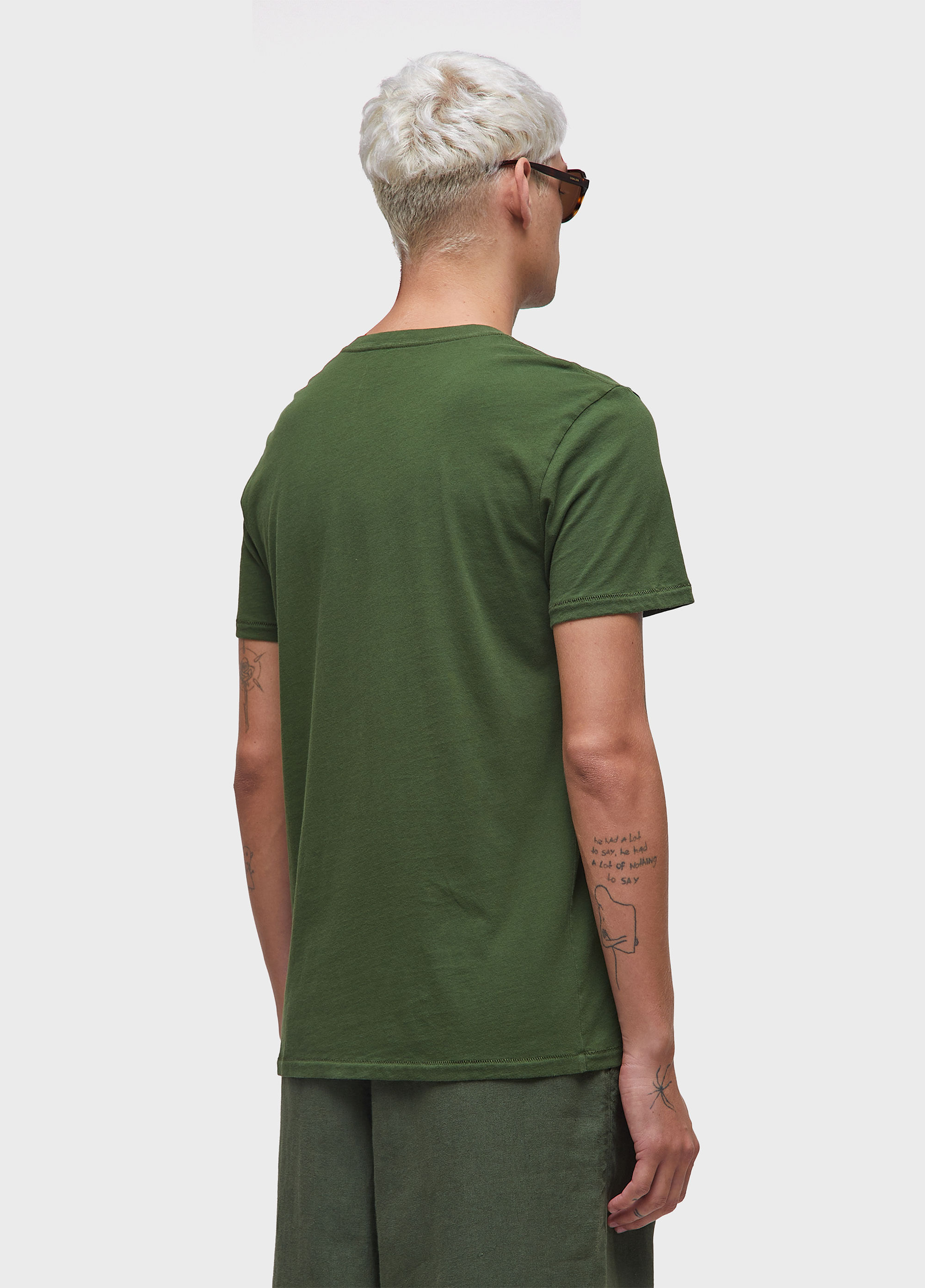 T-shirt soft used brasão gaze