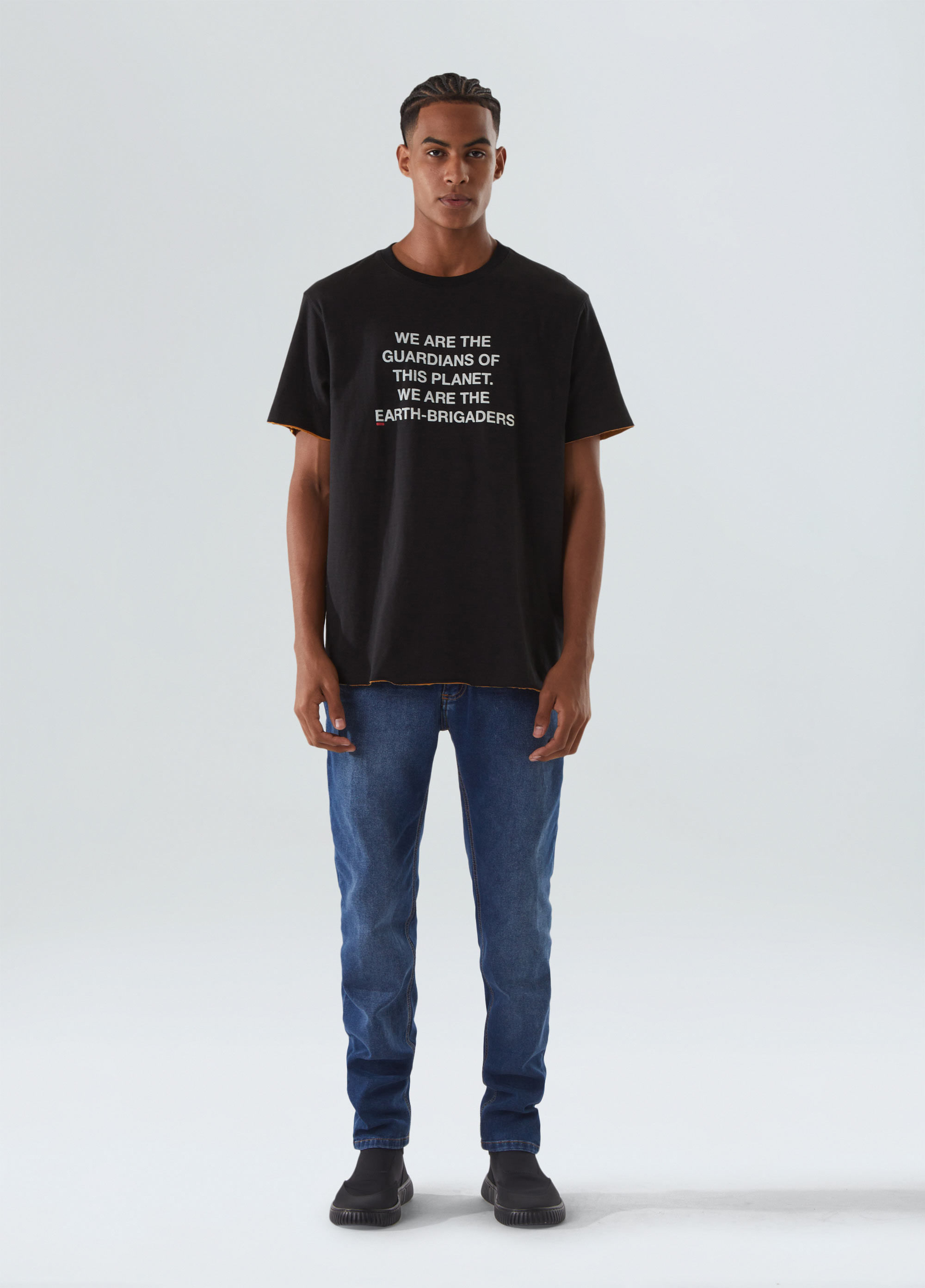 T-shirt double earth brigaders