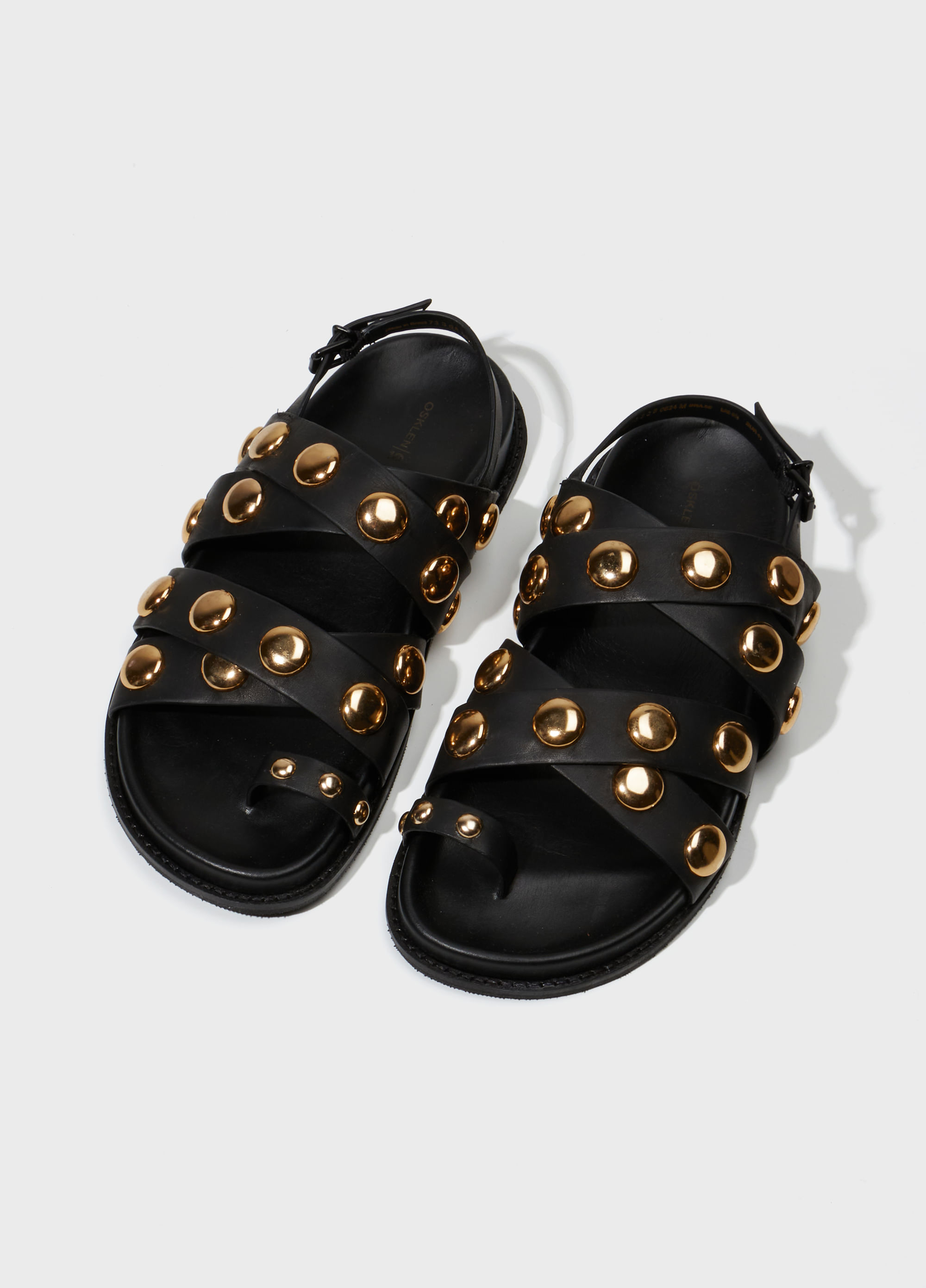 Sandália maxi tachas