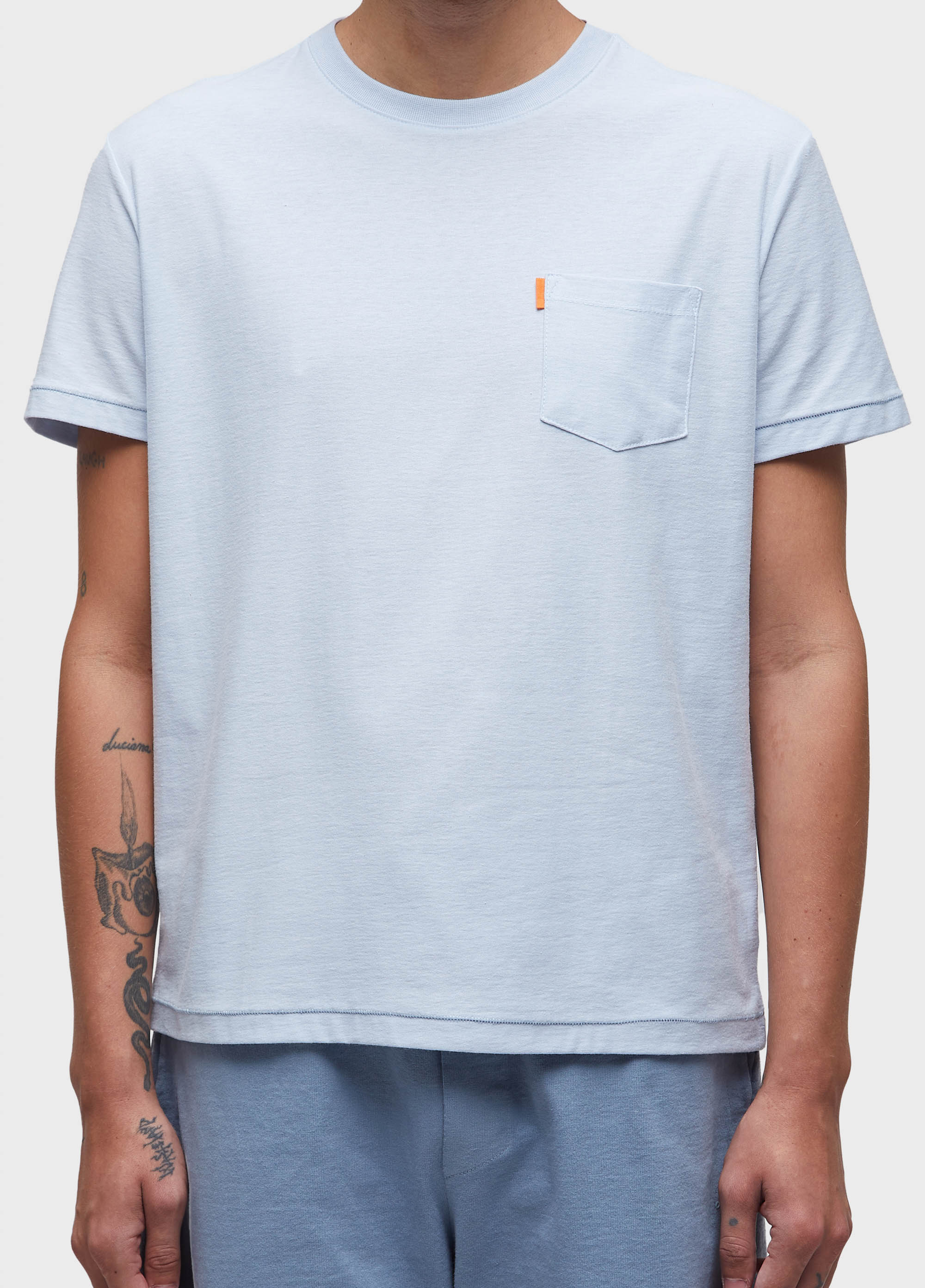 T-shirt washed pocket spot