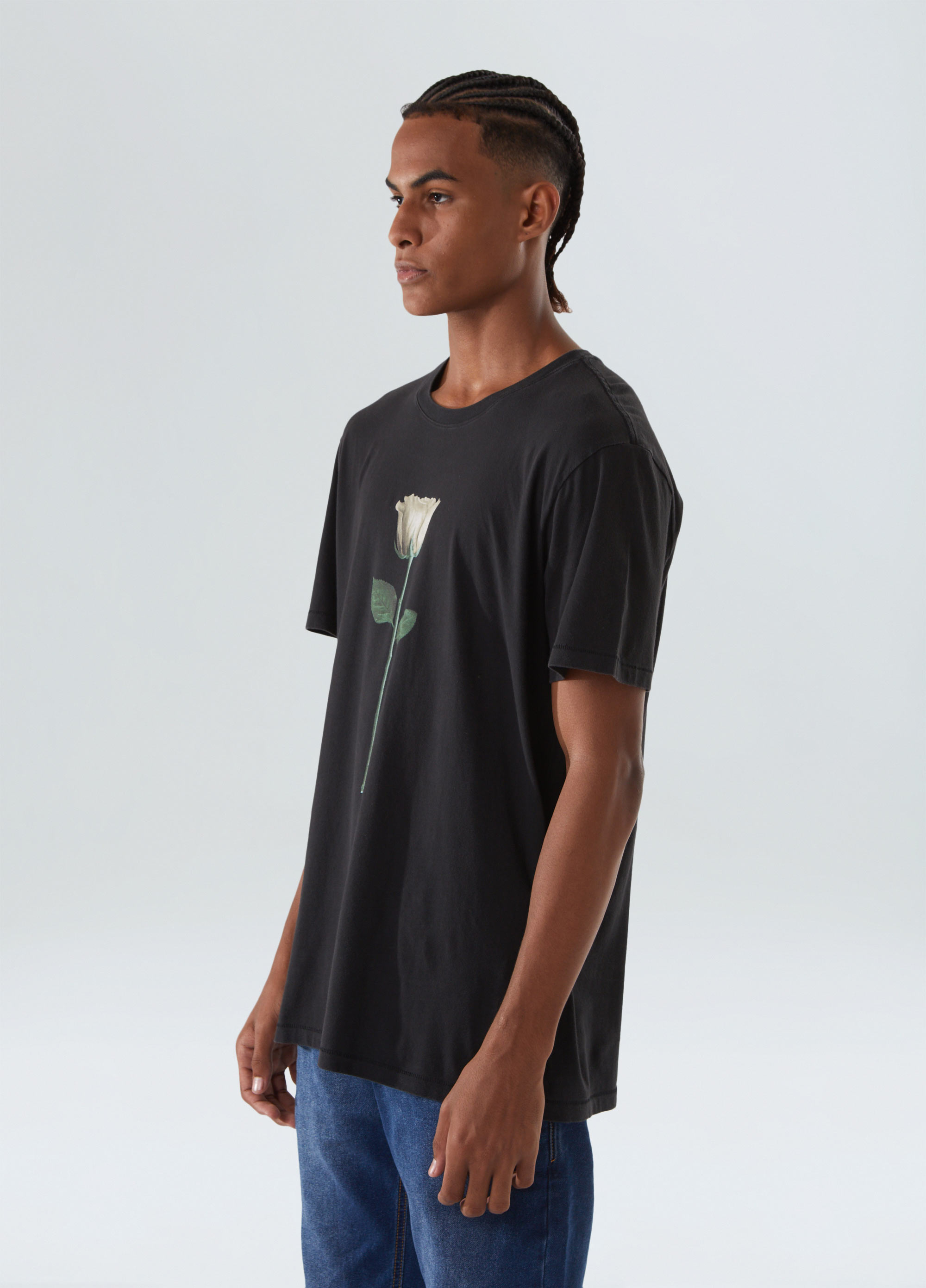 T-shirt soft used white rose