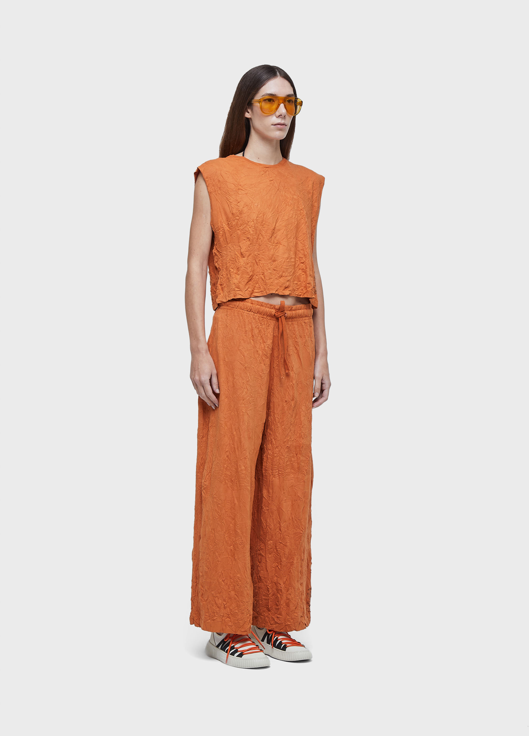Sleeveless  wrinkled color