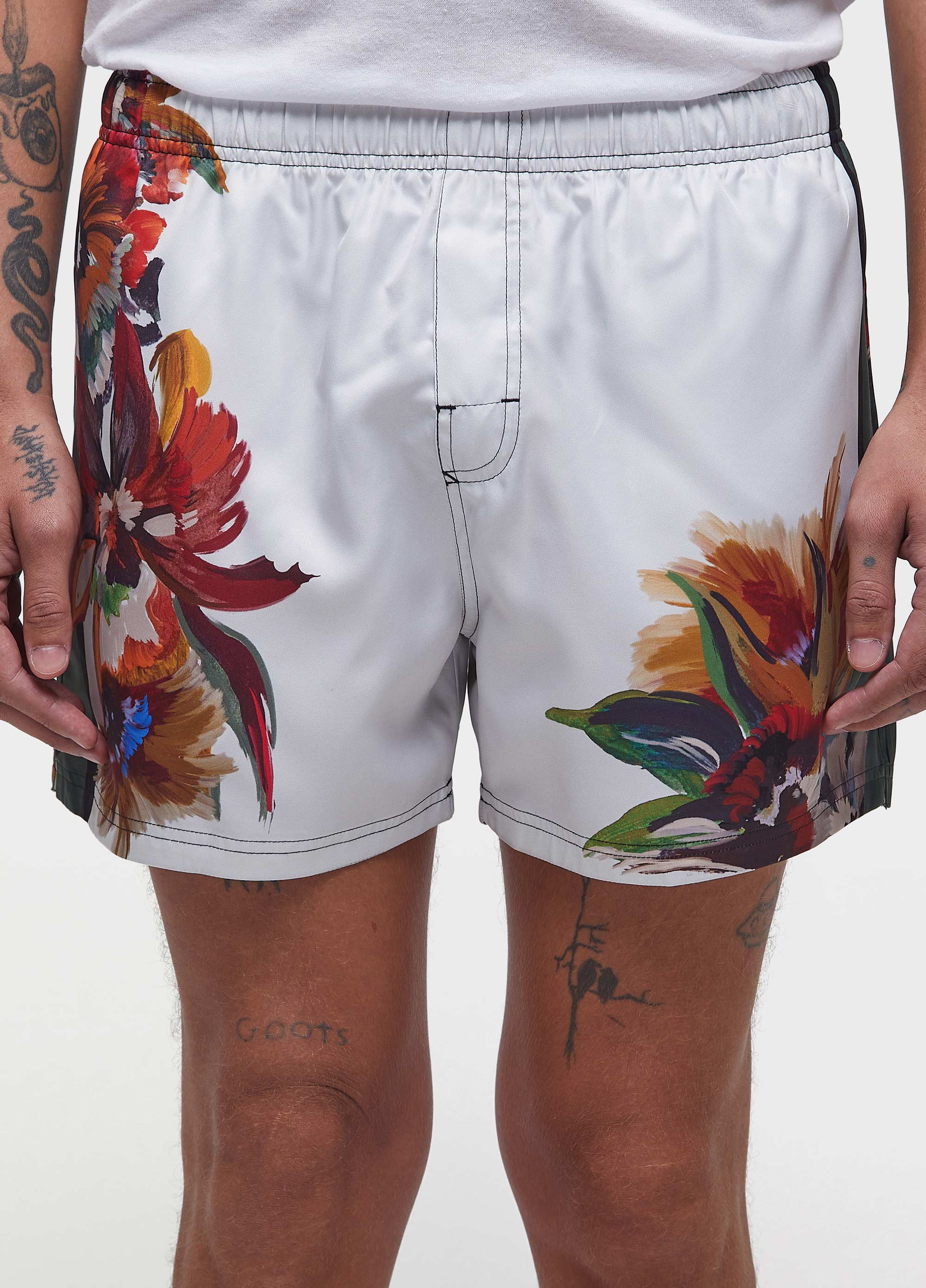 Beach short paradise square