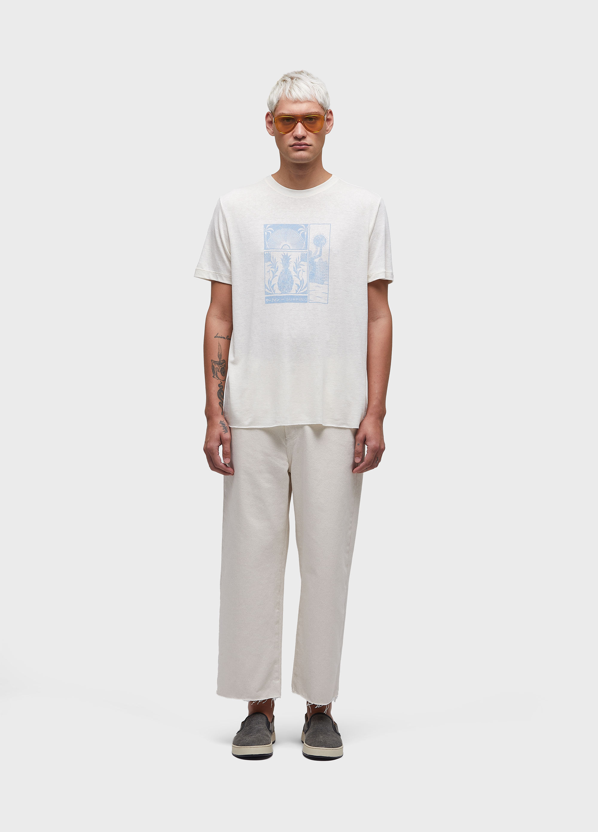 T-shirt light linen stamp
