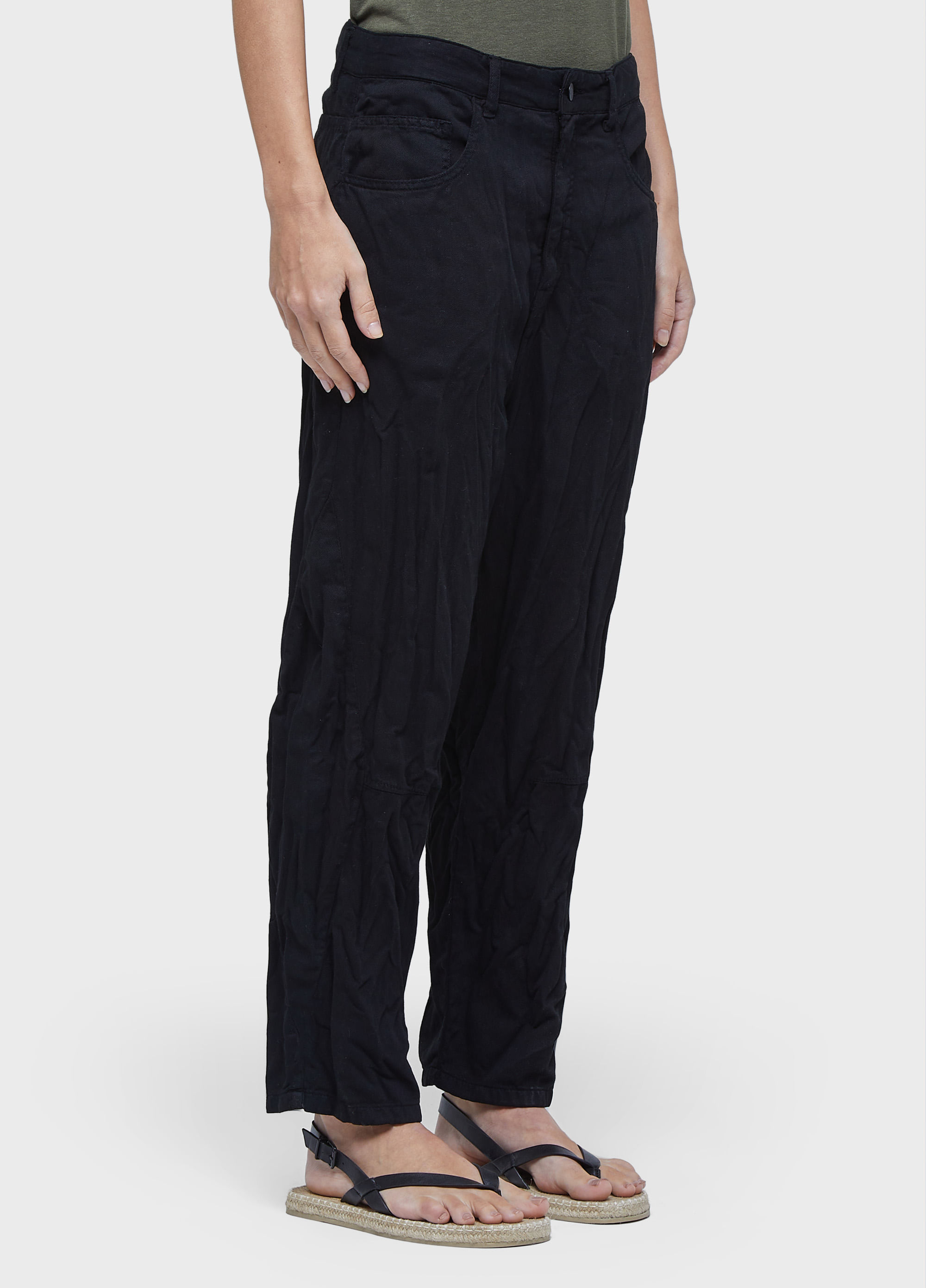 Calça hemp amassada