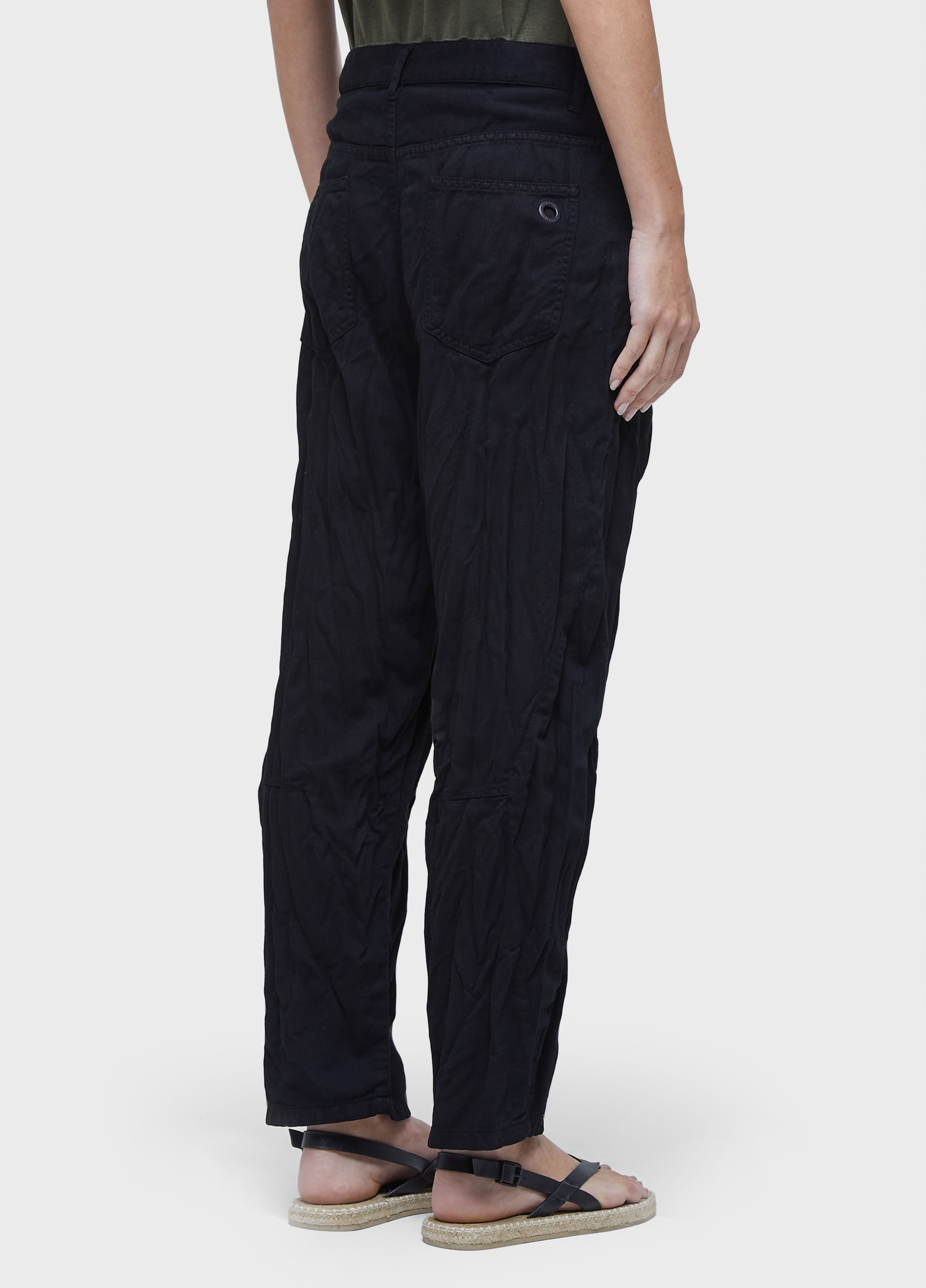 Calça hemp amassada