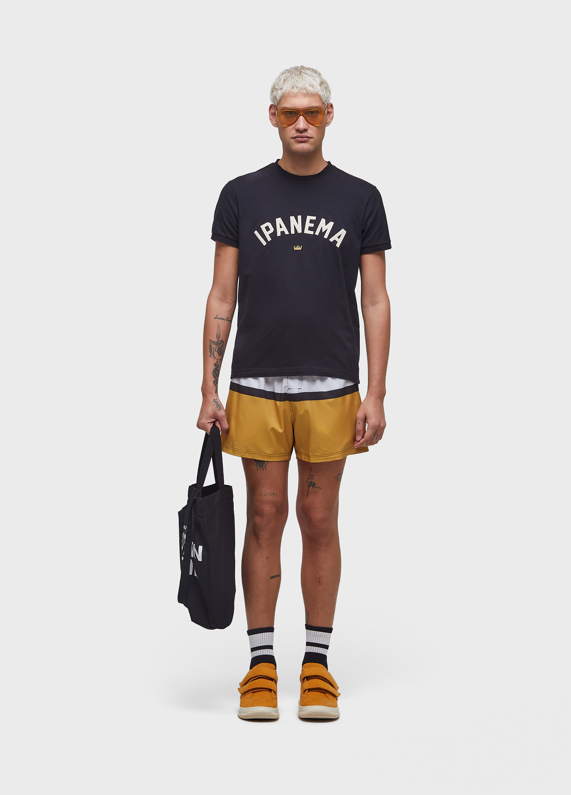 T-shirt college ipanema