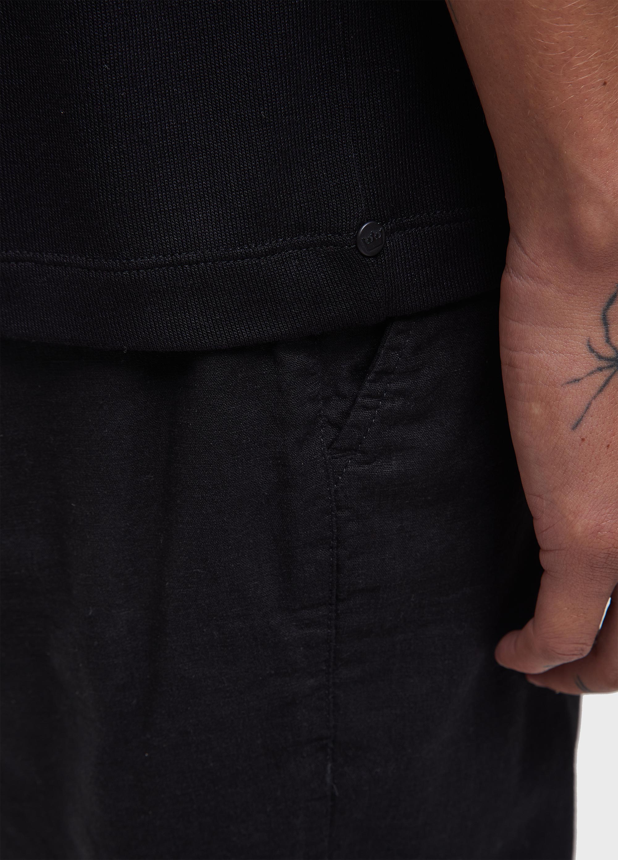 T-shirt MIX assimetrica