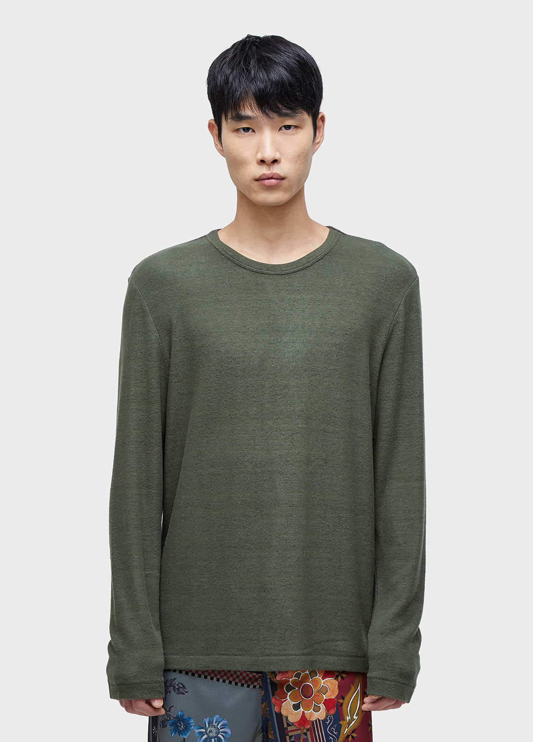 T-shirt touch