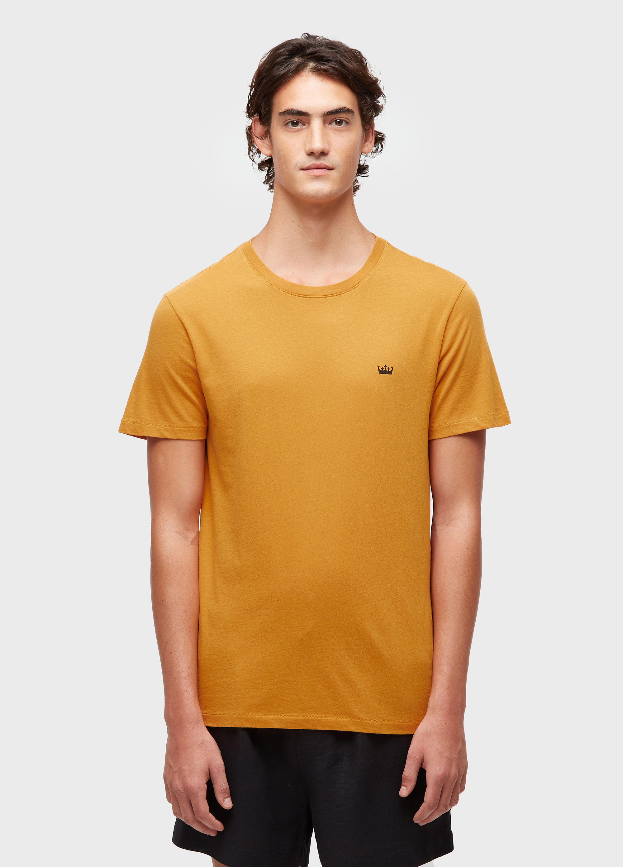 T-shirt soft used gold crown