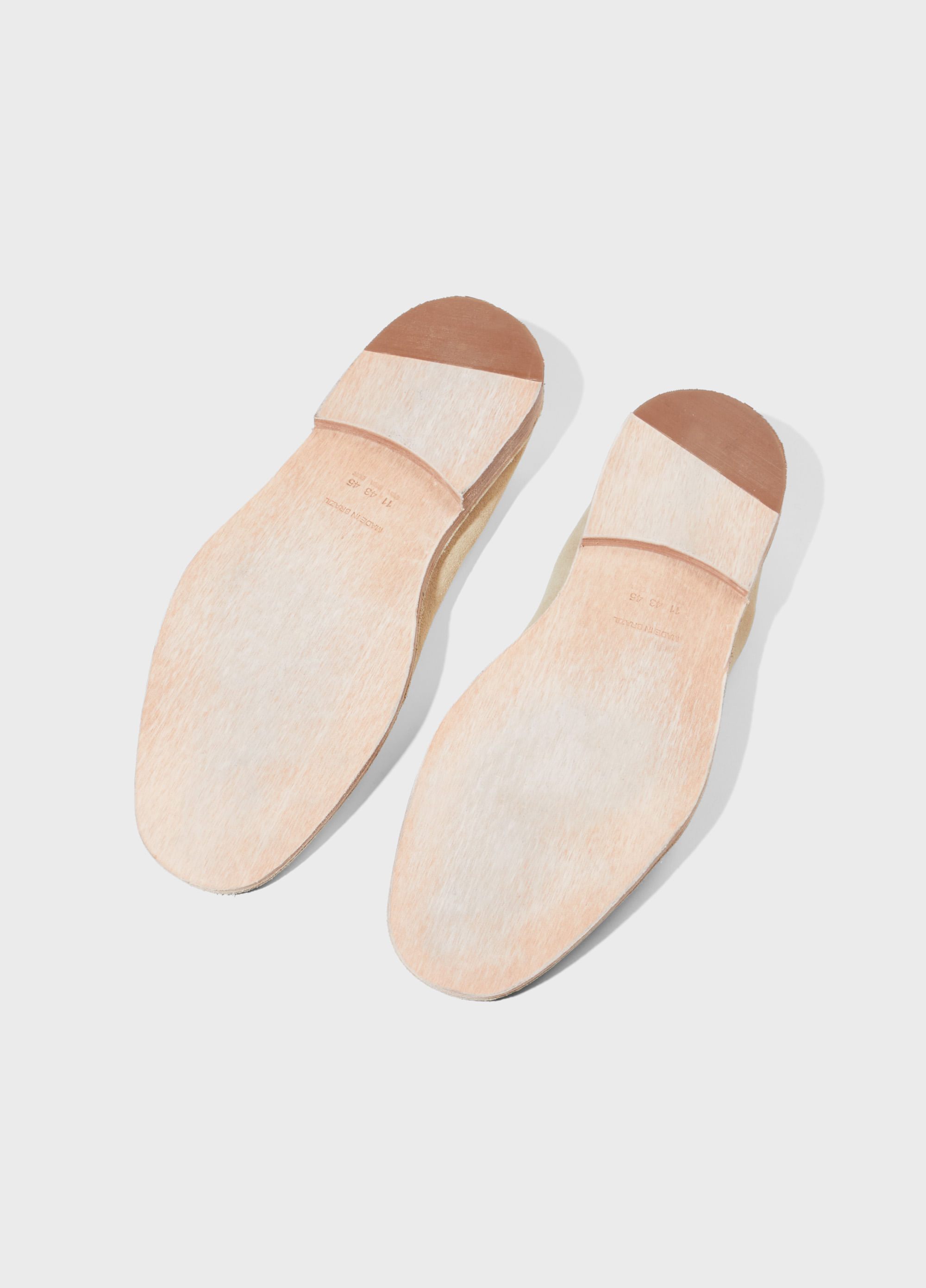 Sapato oxford camurça