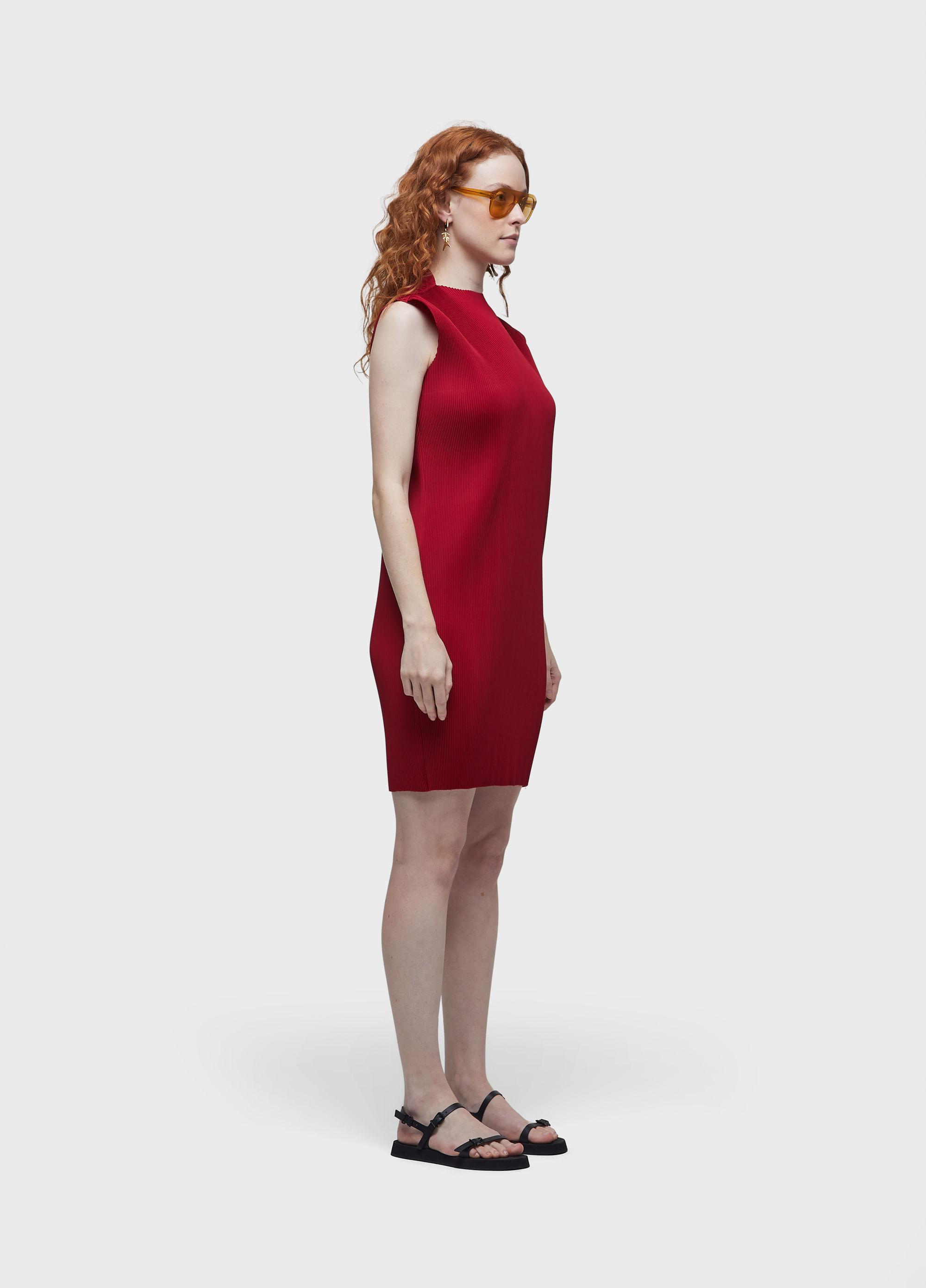 Vestido plissado curto