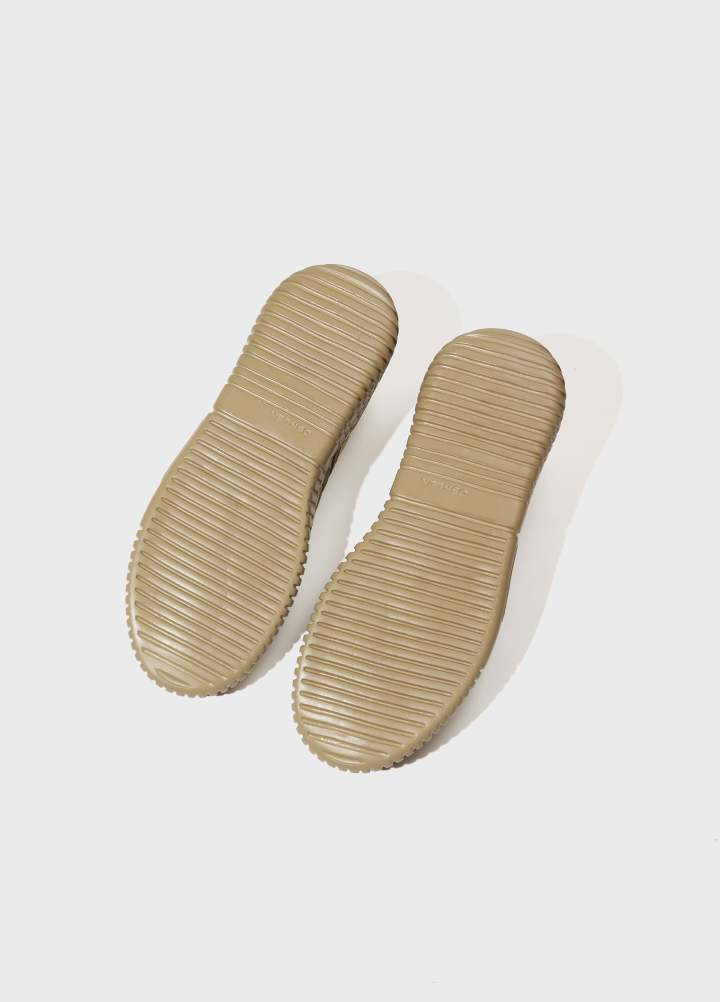 Tênis arpx loop colour sole