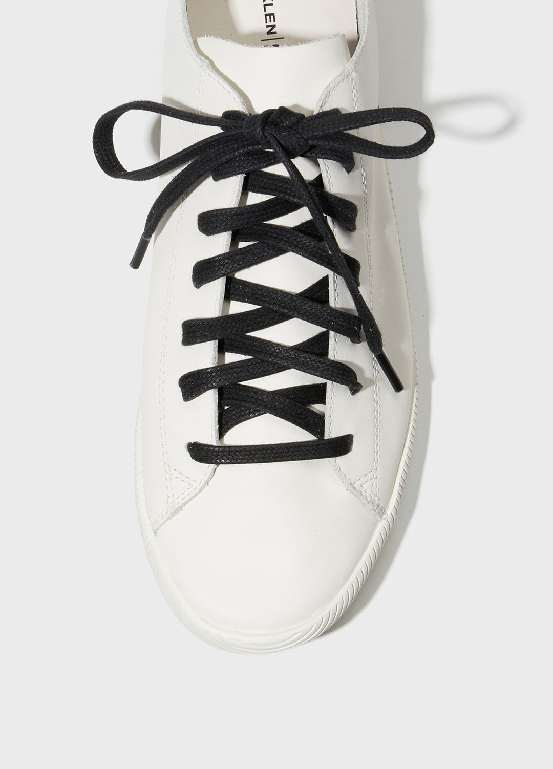 Tênis arpoador soft colour sole