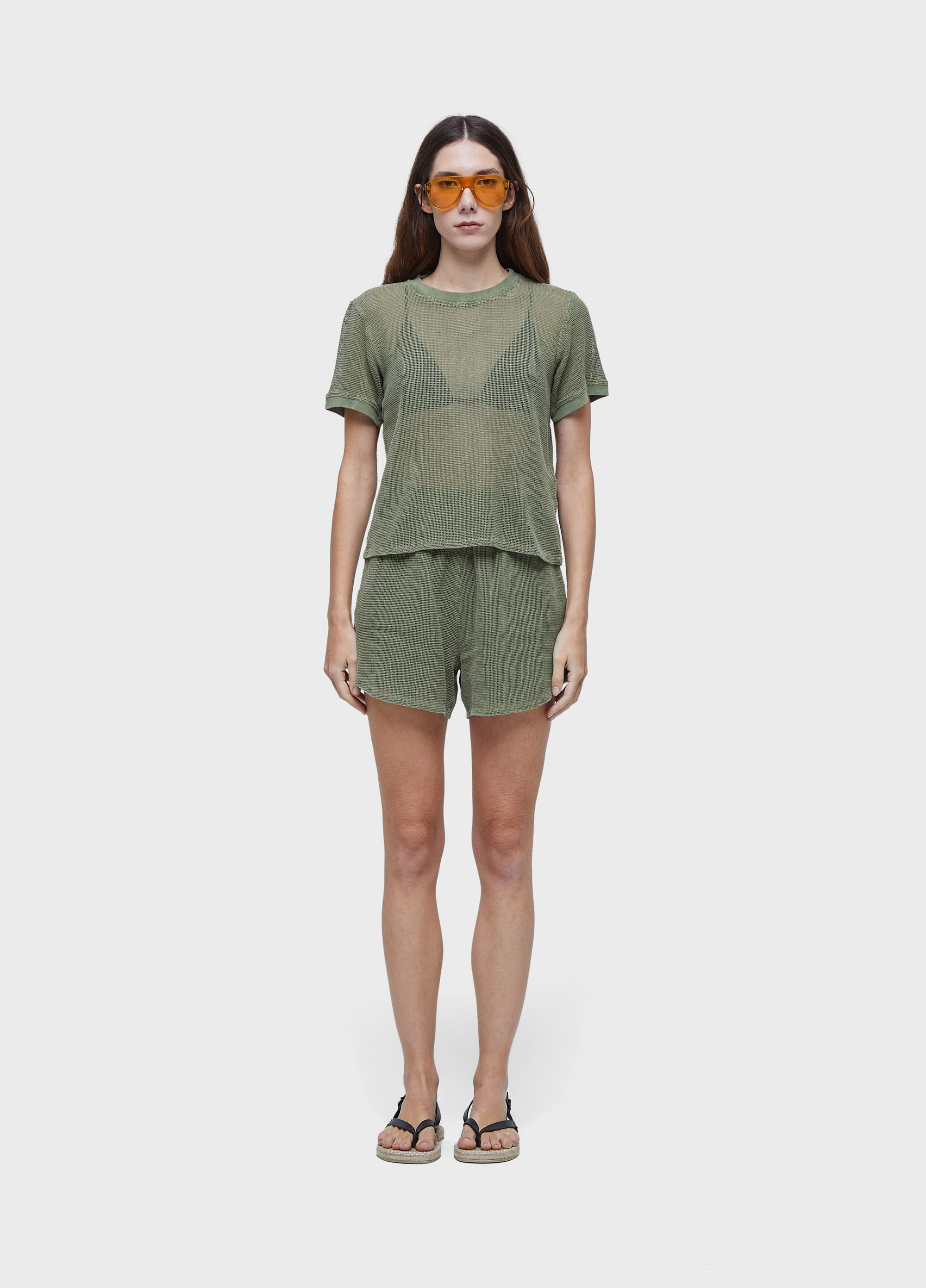 Short asadelta tela