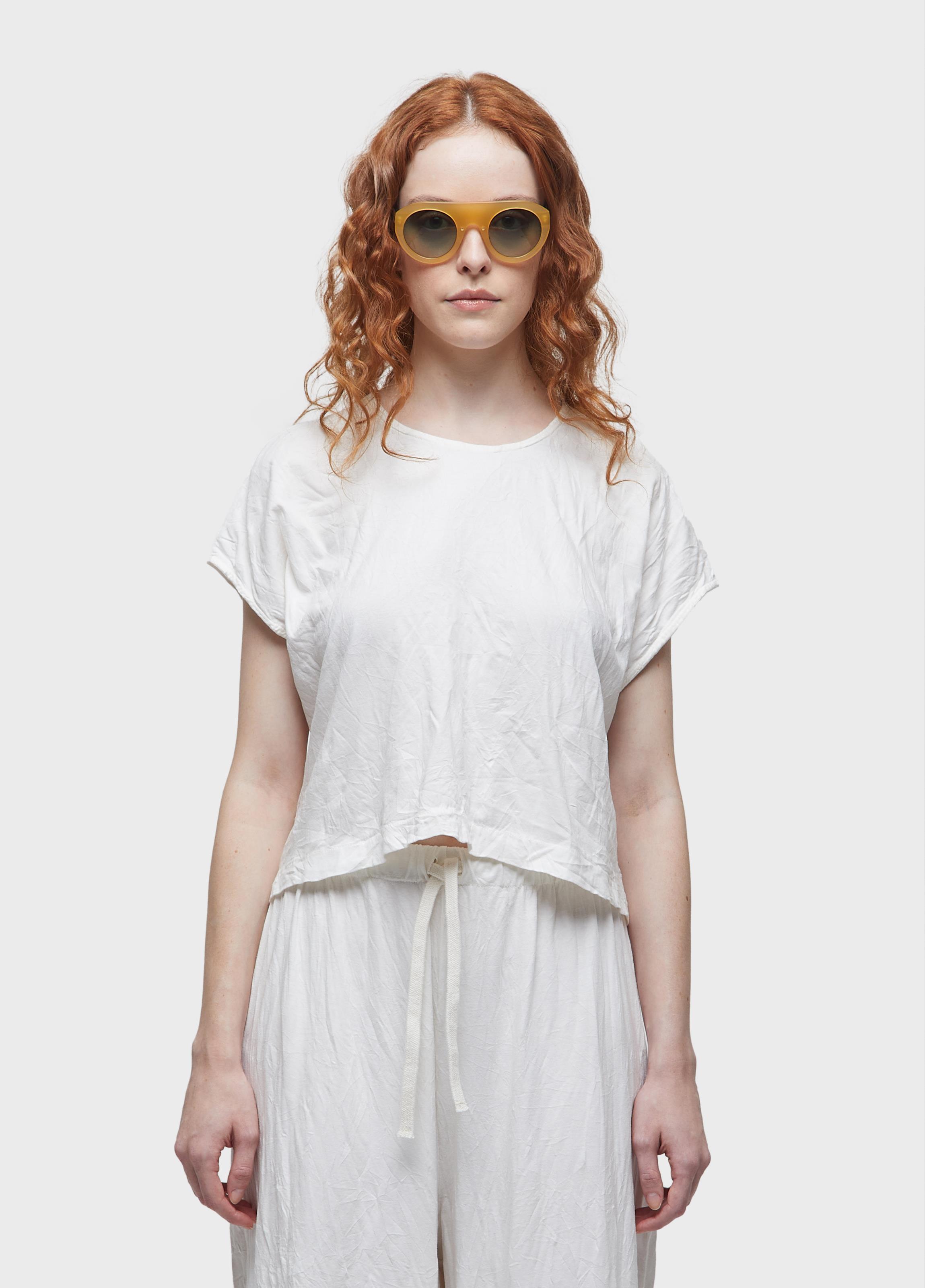 Blusa cropped wrinkled