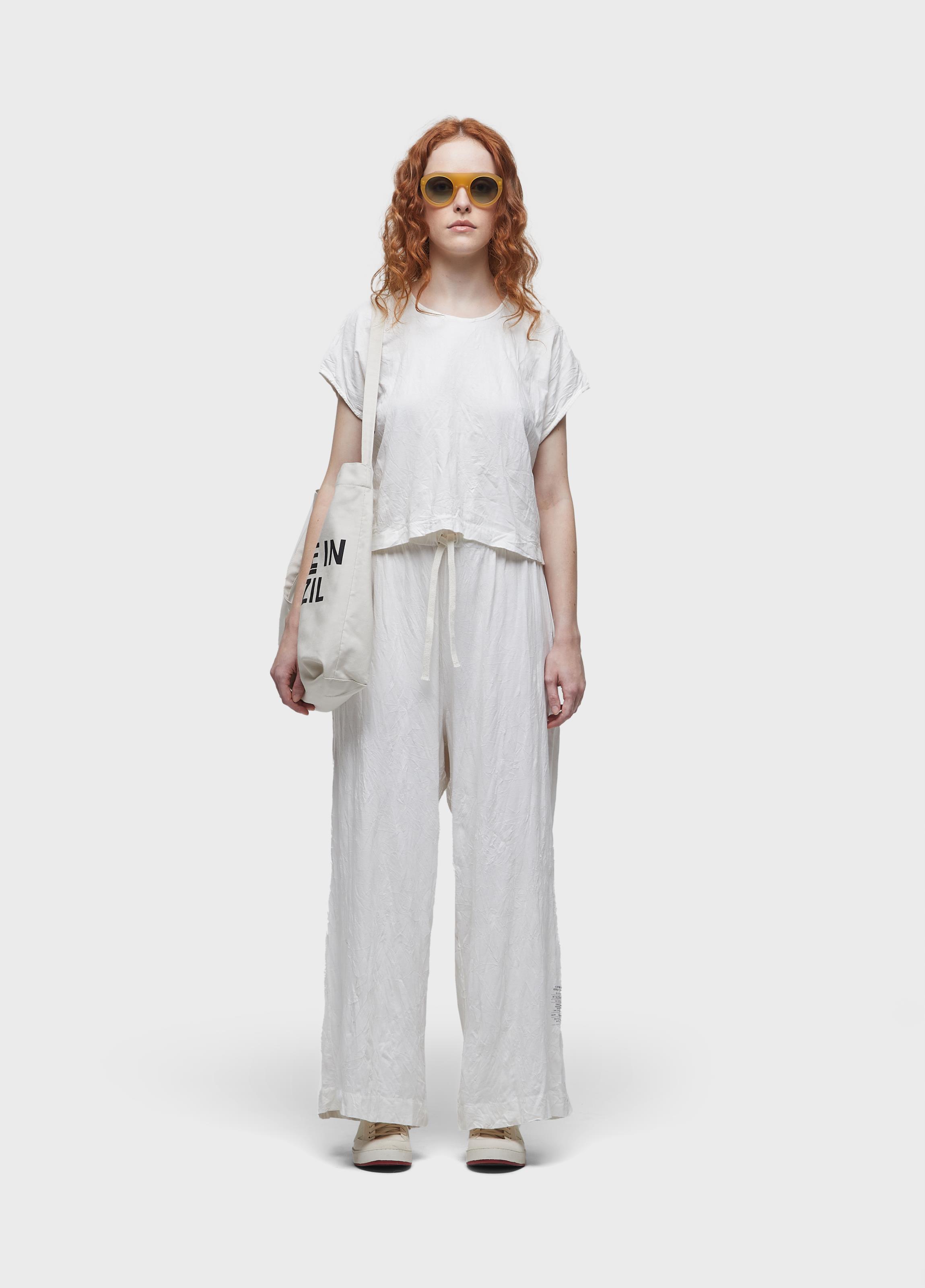 Blusa cropped wrinkled