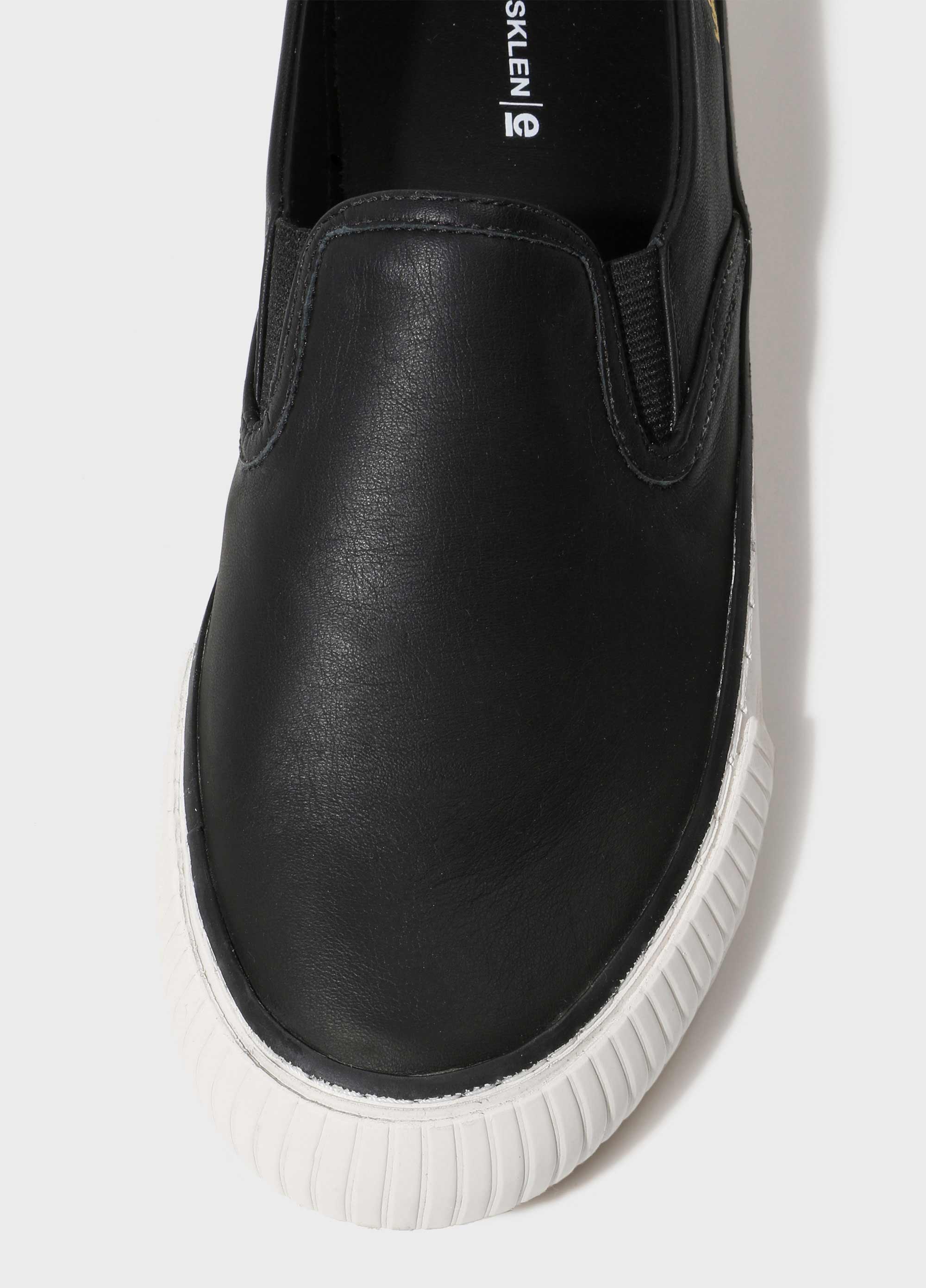 Tênis canvas slip on couro