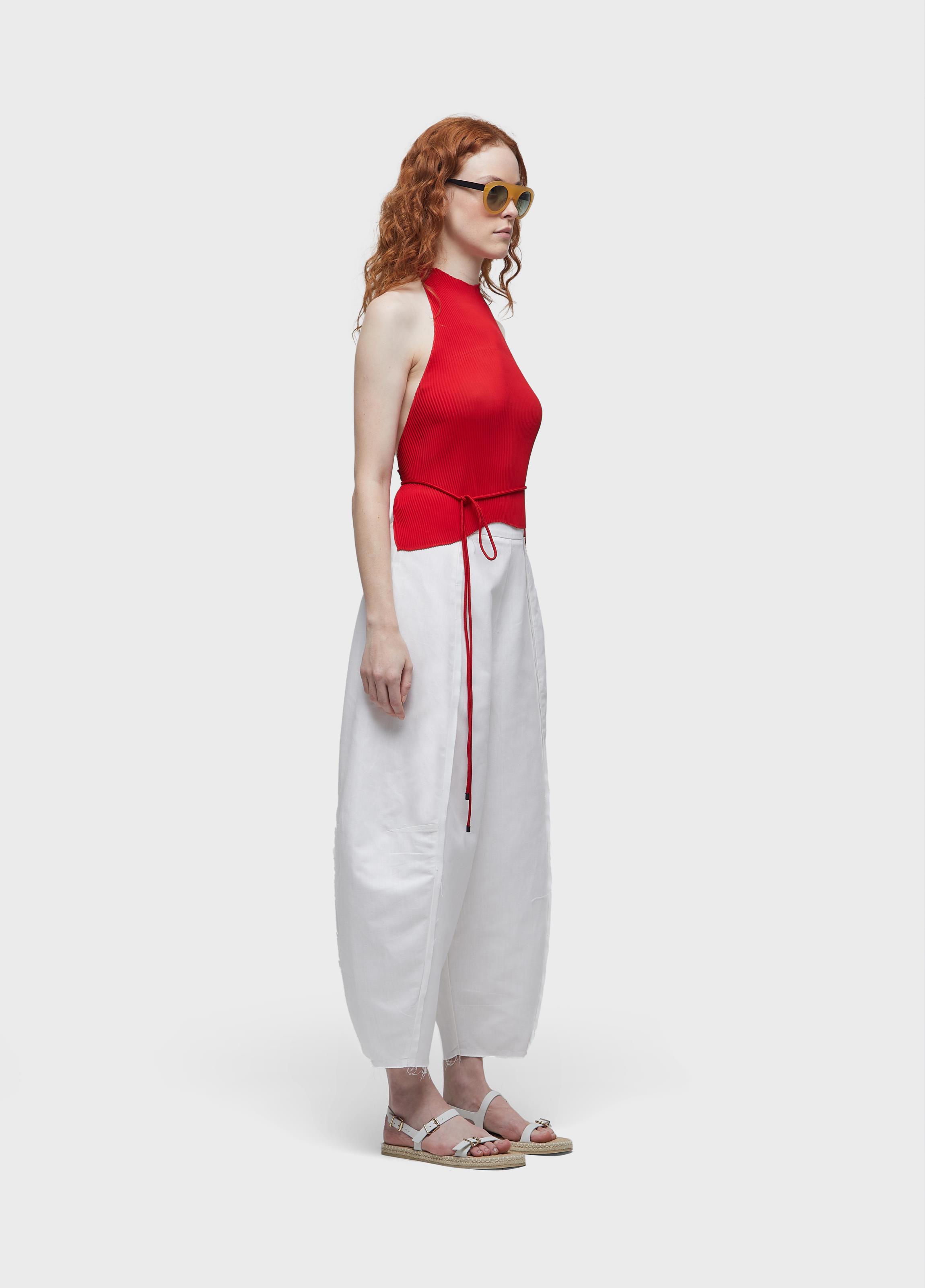 Calça baloon desfiada